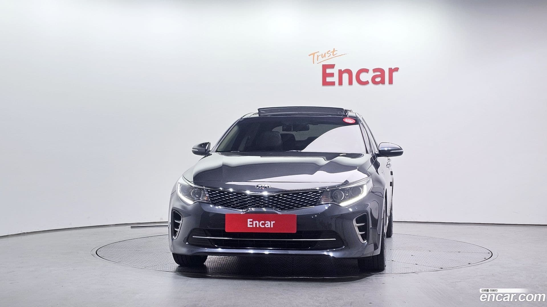 Main__Slider__Photo:K5 Kia 2015.9-2