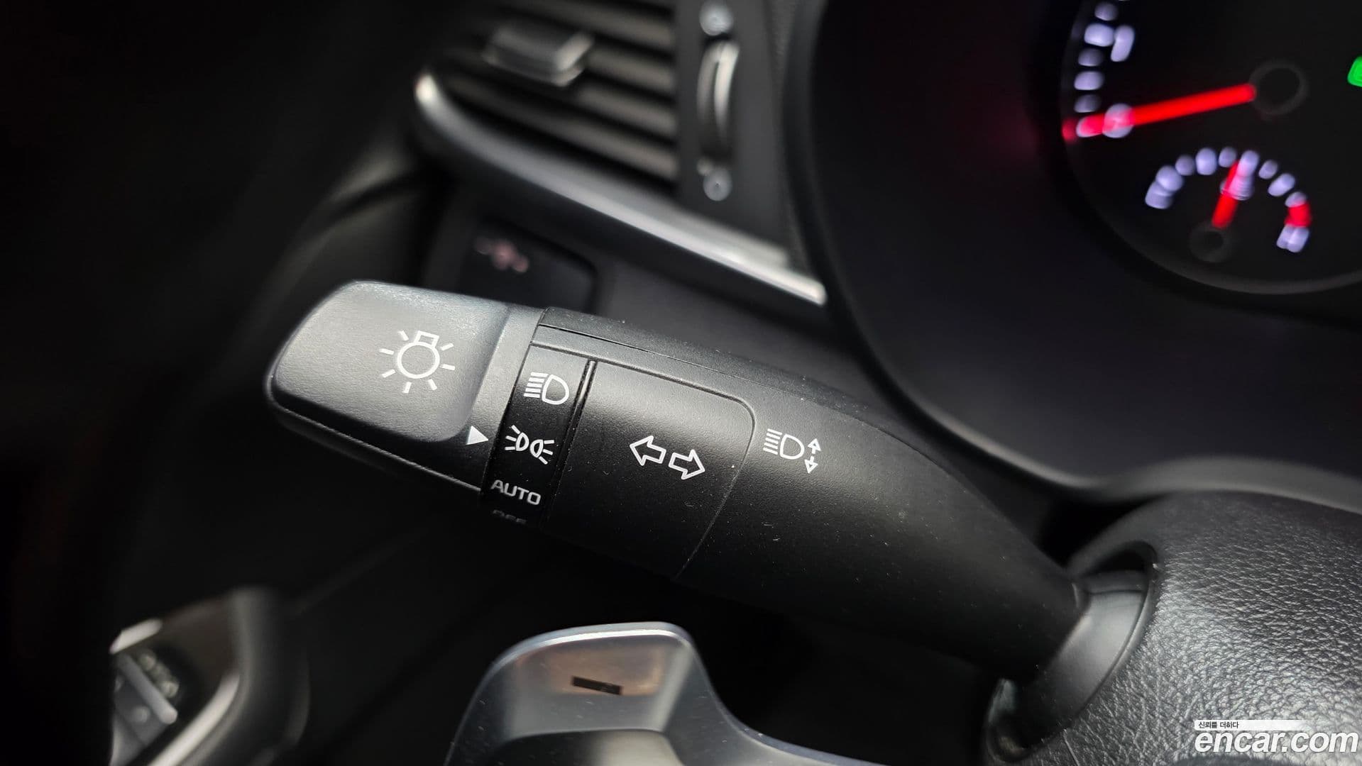 Main__Slider__Photo:K5 Kia 2015.9-16