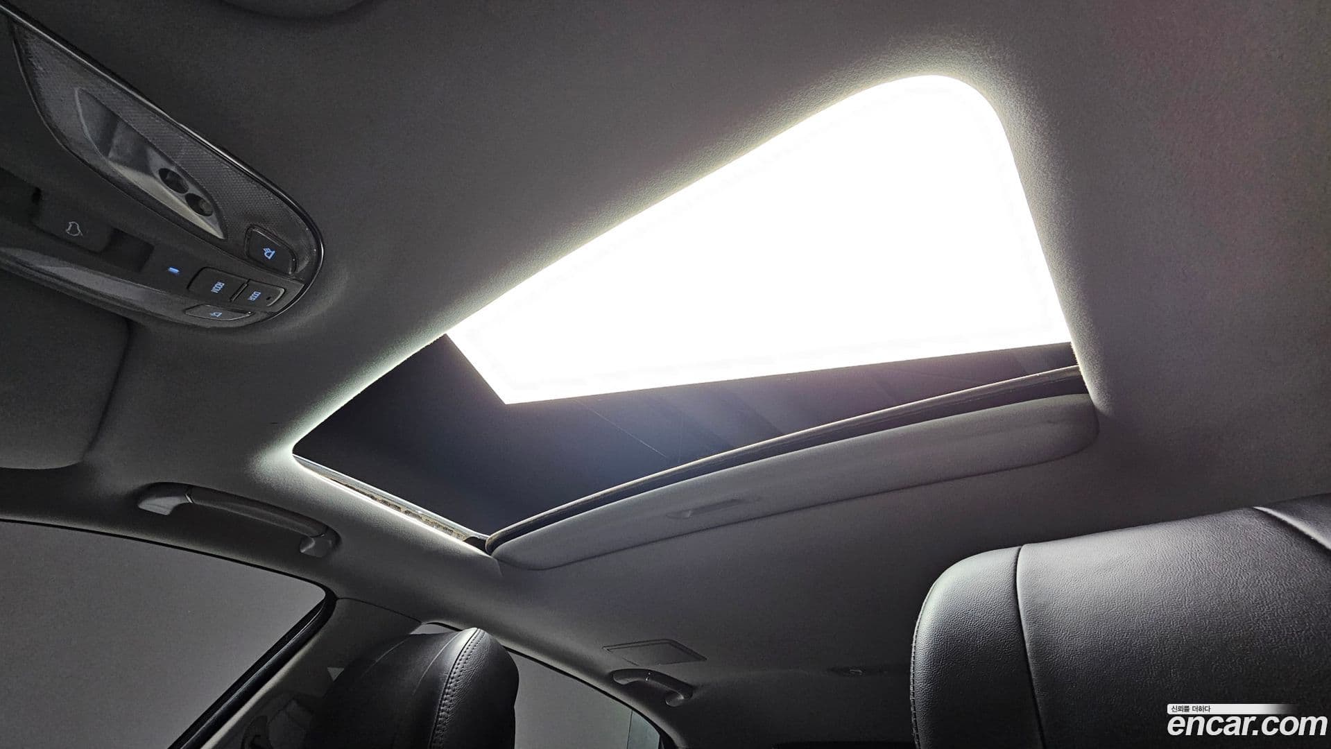 Main__Slider__Photo:Equus Hyundai 2013.1-11