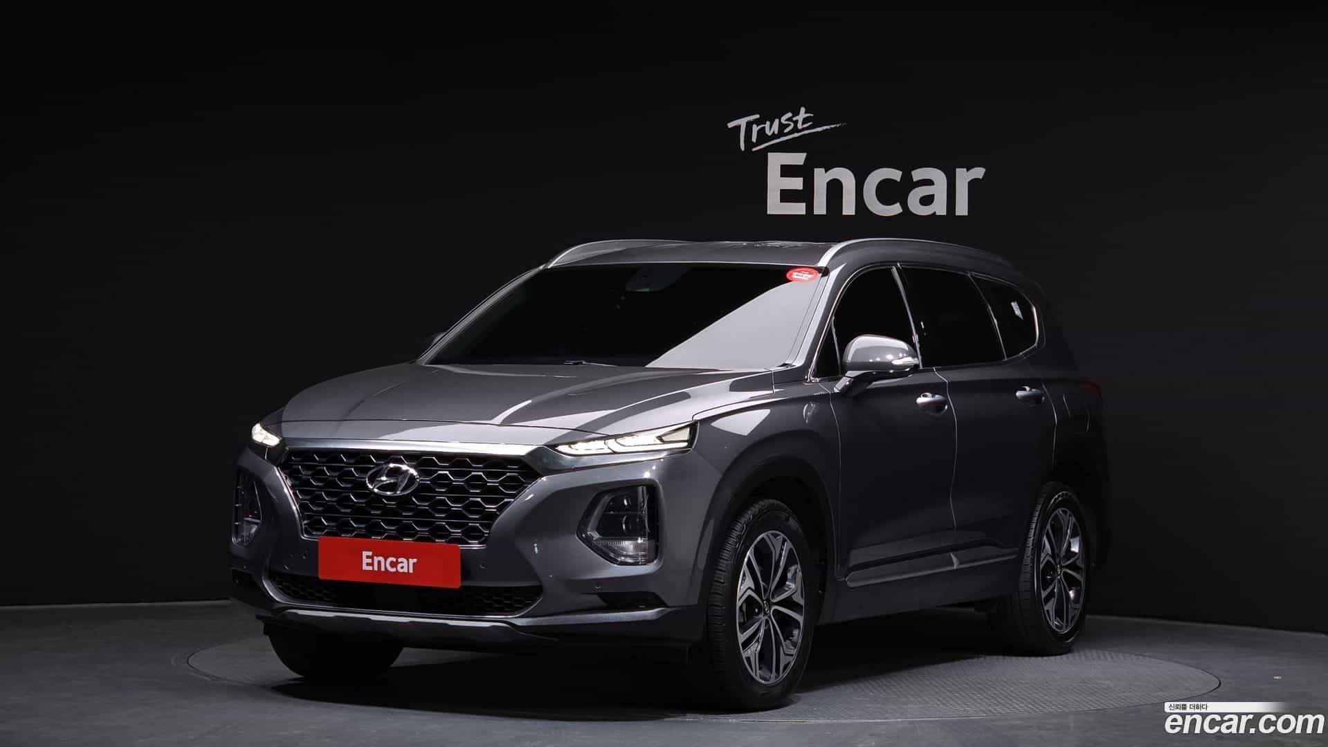 Santafe Hyundai 2018.9-OUTER-001