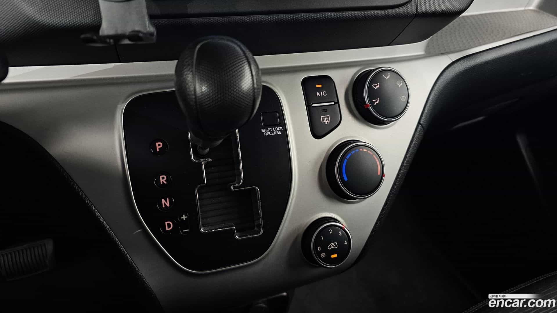 RAY Kia 2017.8-INNER-009