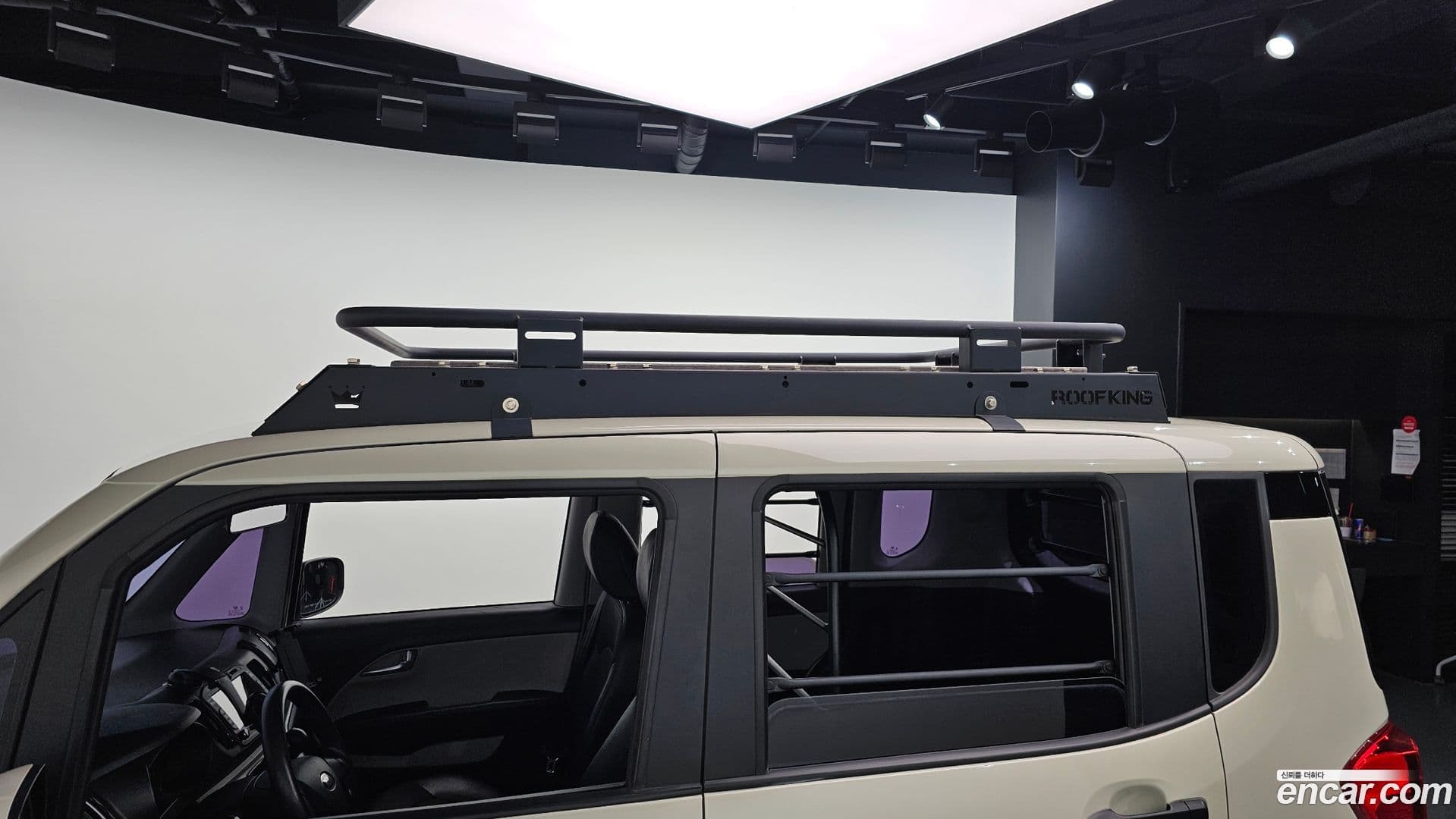 Main__Slider__Photo:RAY Kia 2017.8-16