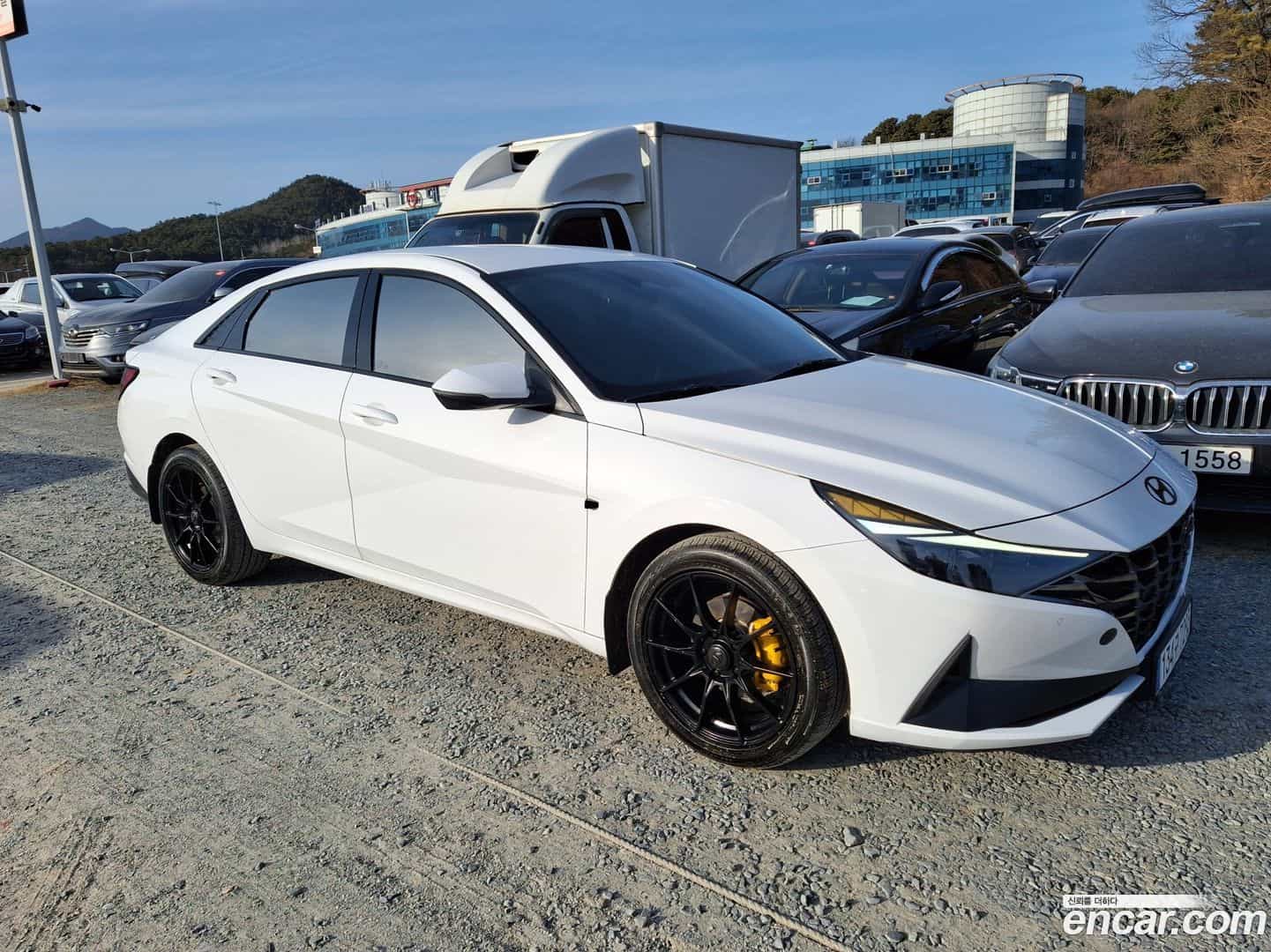 AVANTE Hyundai 2023.1-OUTER-003