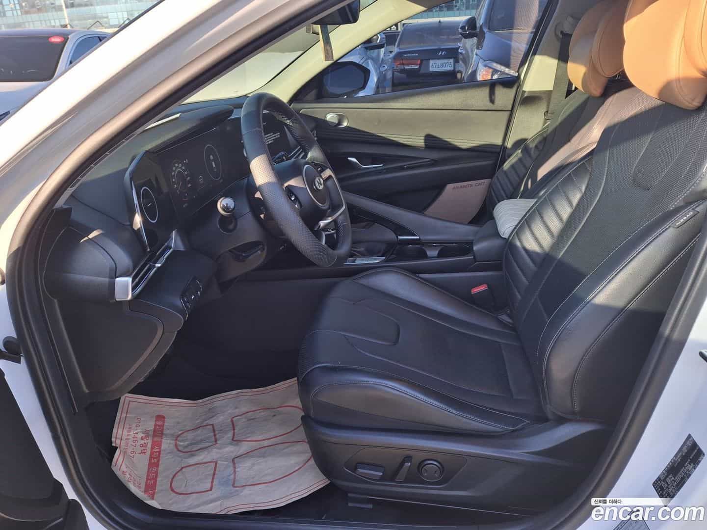 AVANTE Hyundai 2023.1-INNER-009