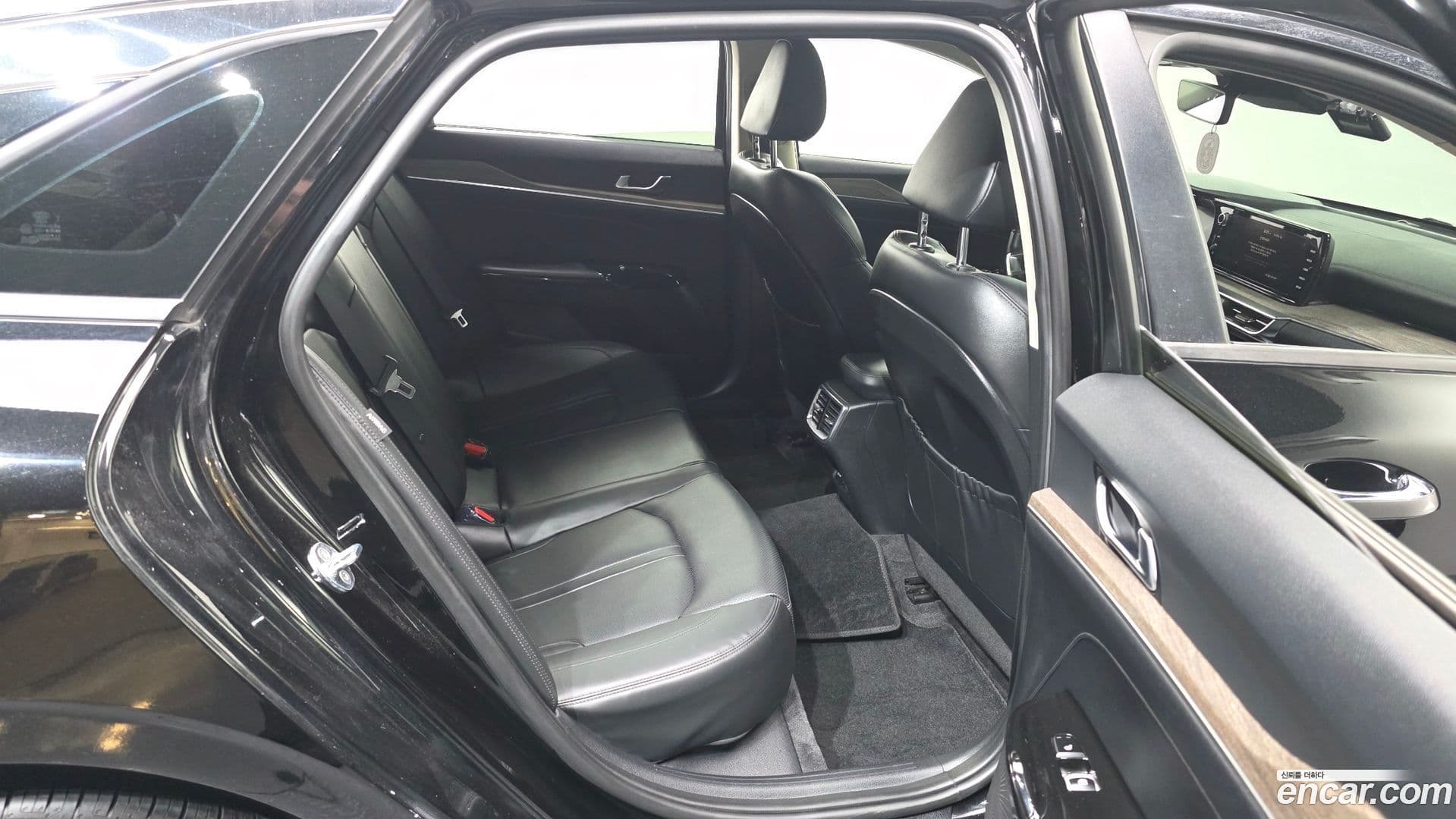 Main__Slider__Photo:K5 Kia 2020.11-11