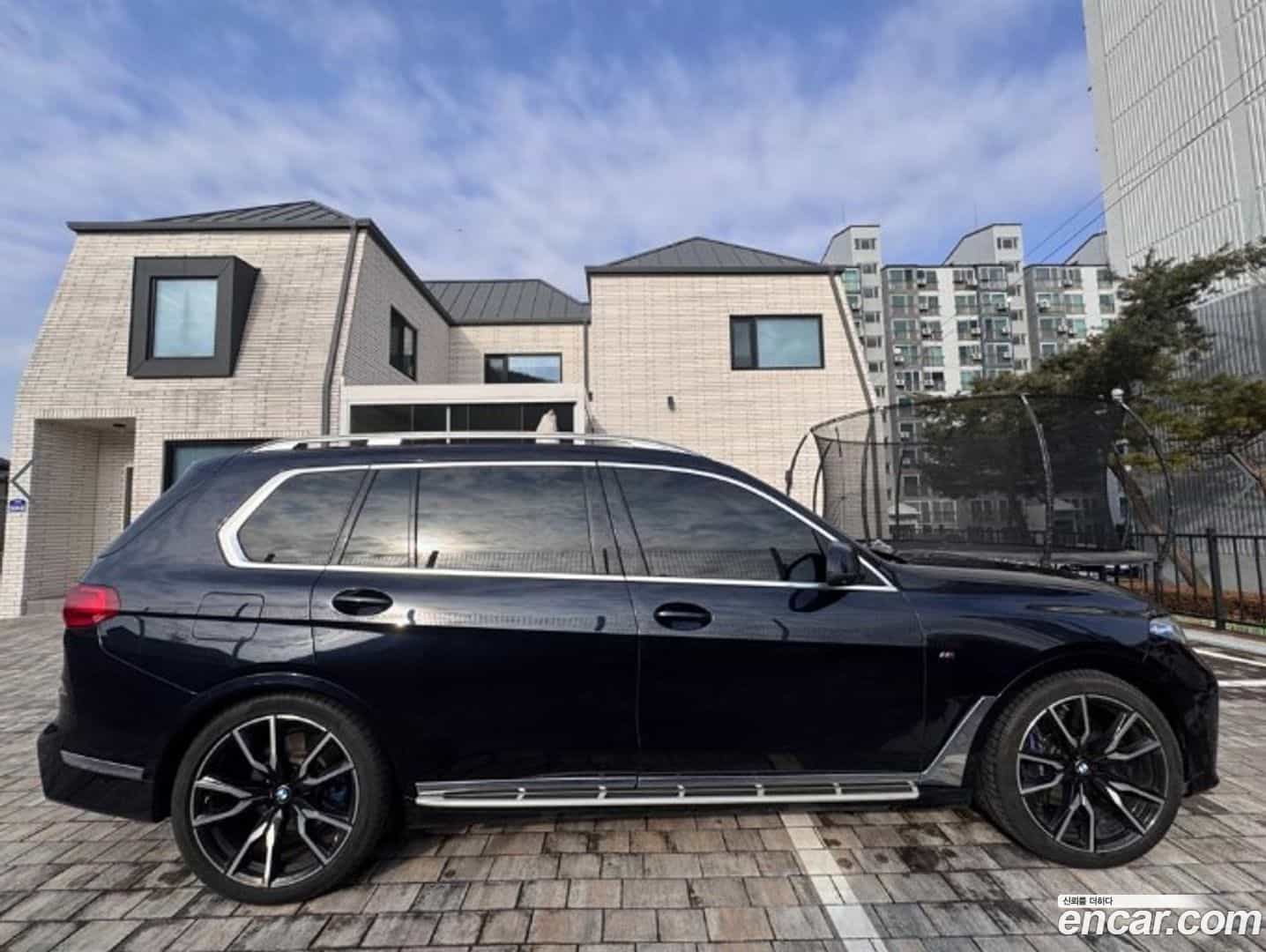 X7 BMW 2022.0-OUTER-002