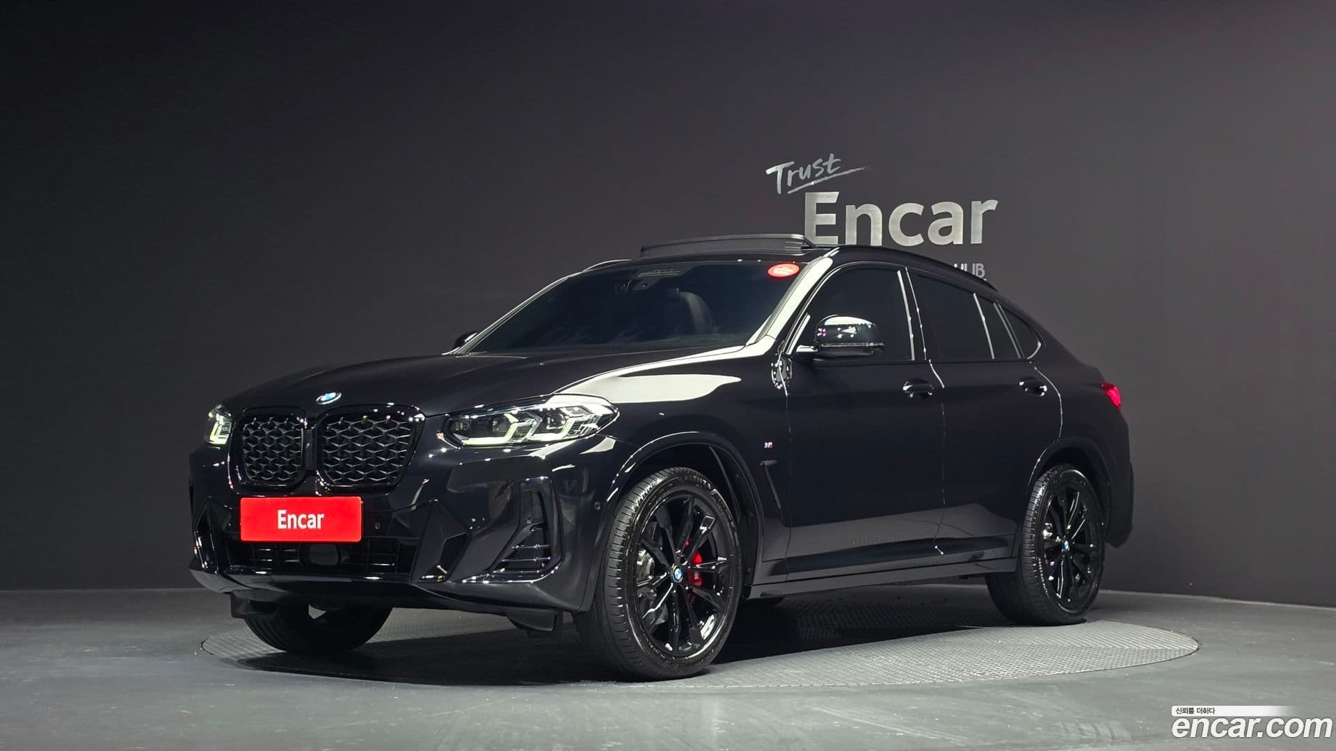 Main__Slider__Photo:X4 BMW 2025.2-0