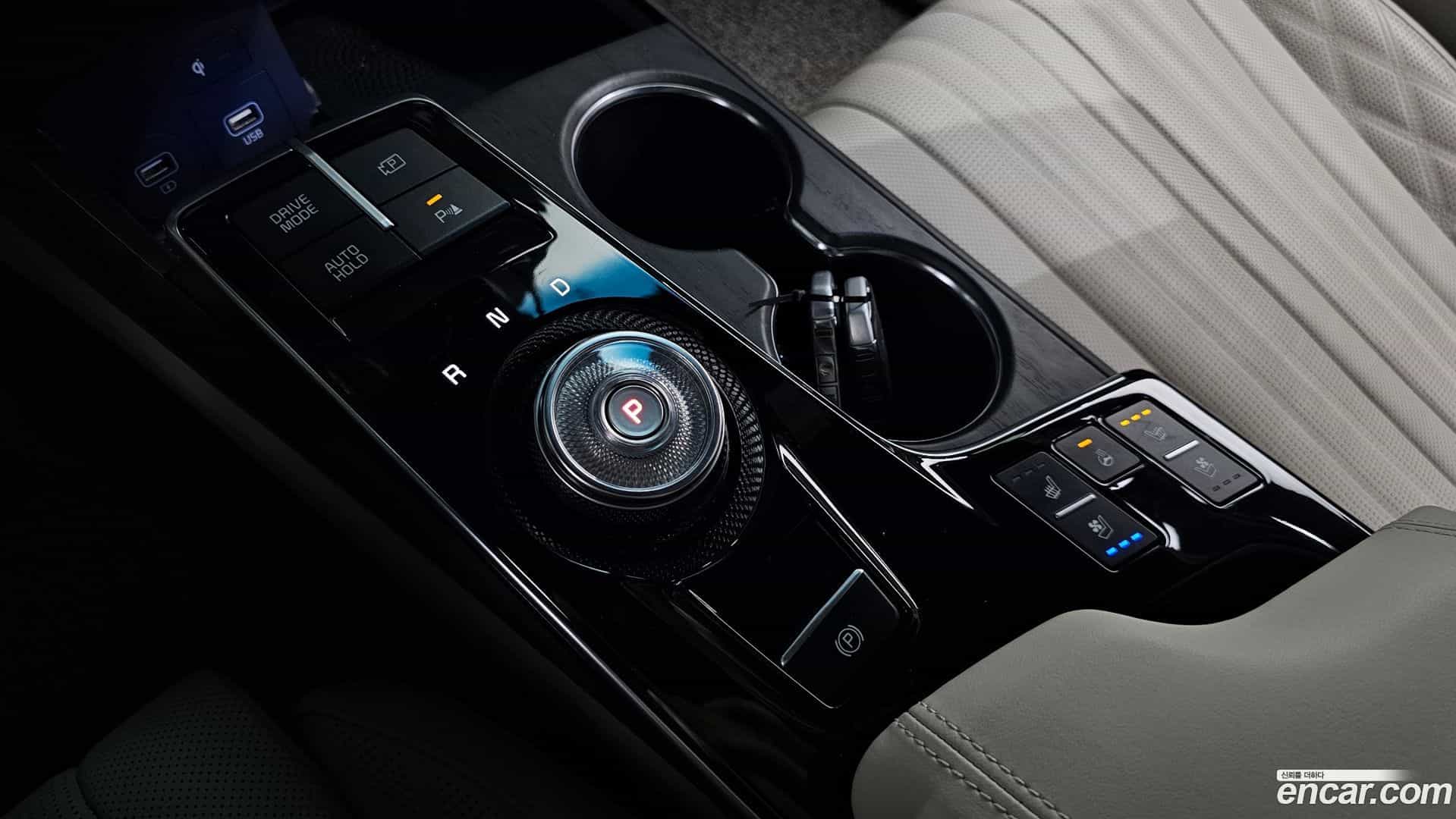 K8 Kia 2021.11-INNER-009