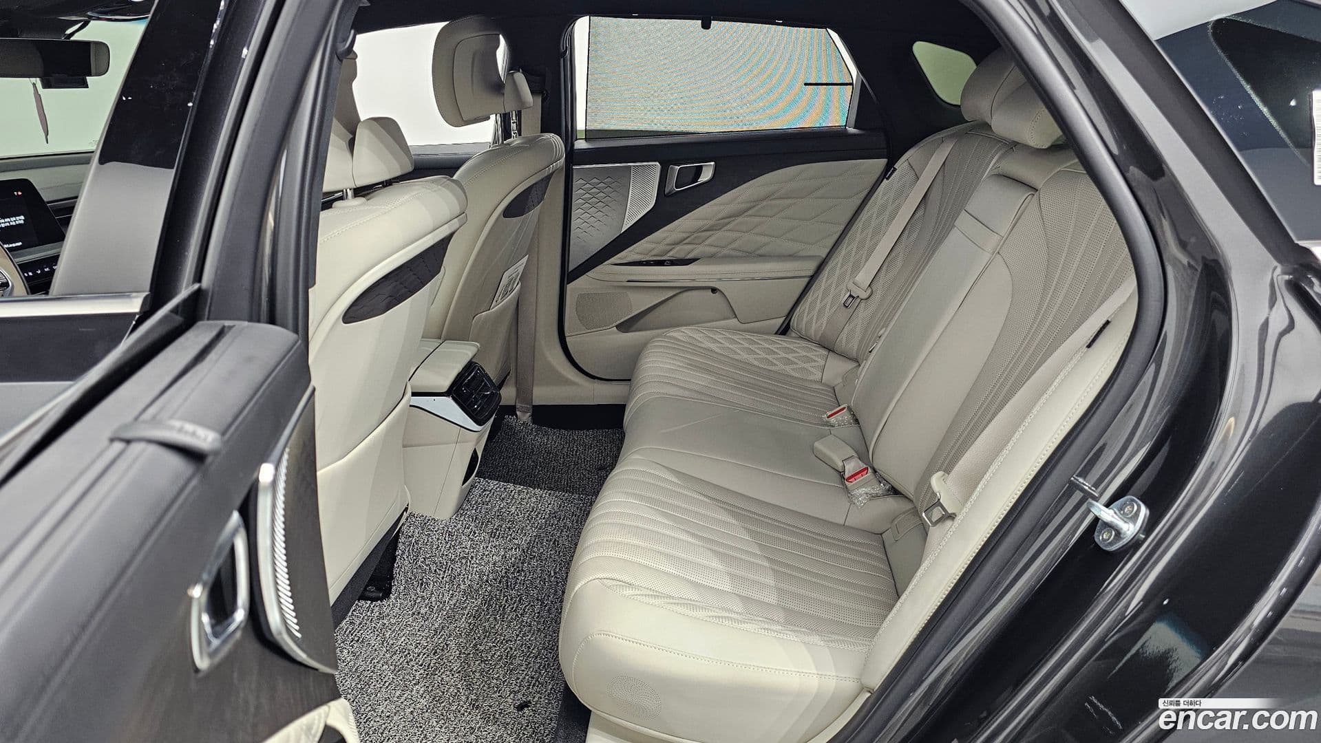 Main__Slider__Photo:K8 Kia 2021.11-11