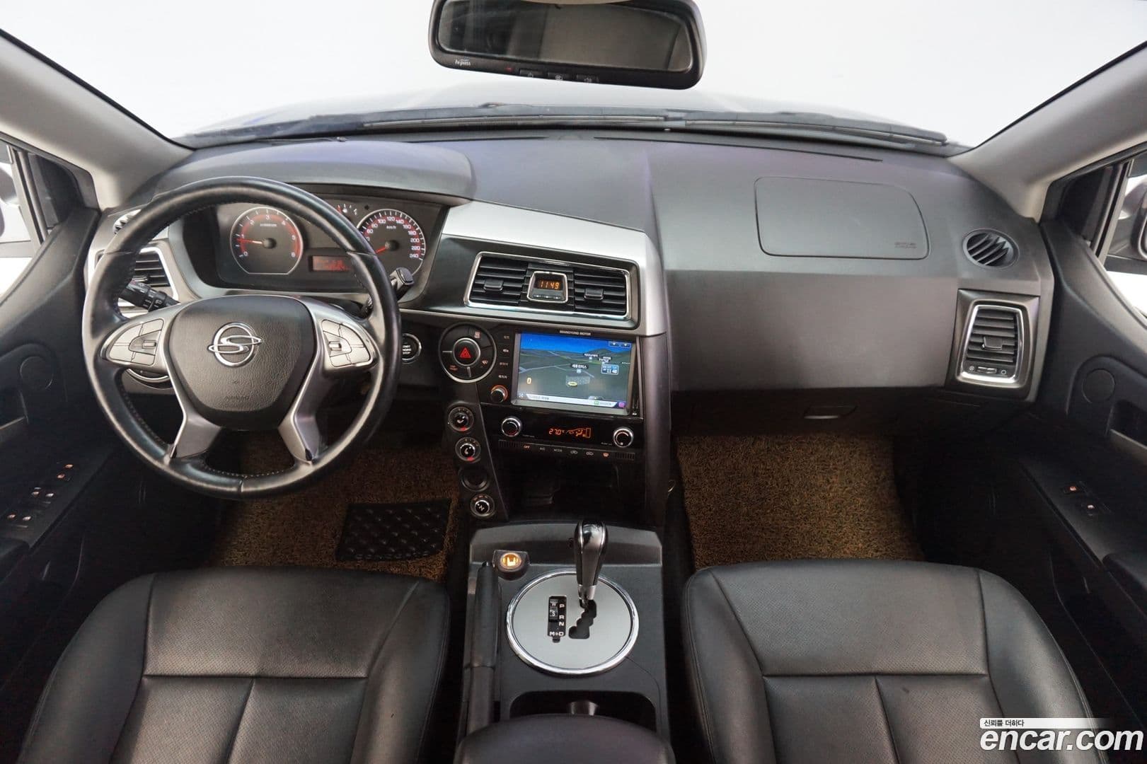 Main__Slider__Photo:KORANDO KG_Mobility_Ssangyong 2017.0-7