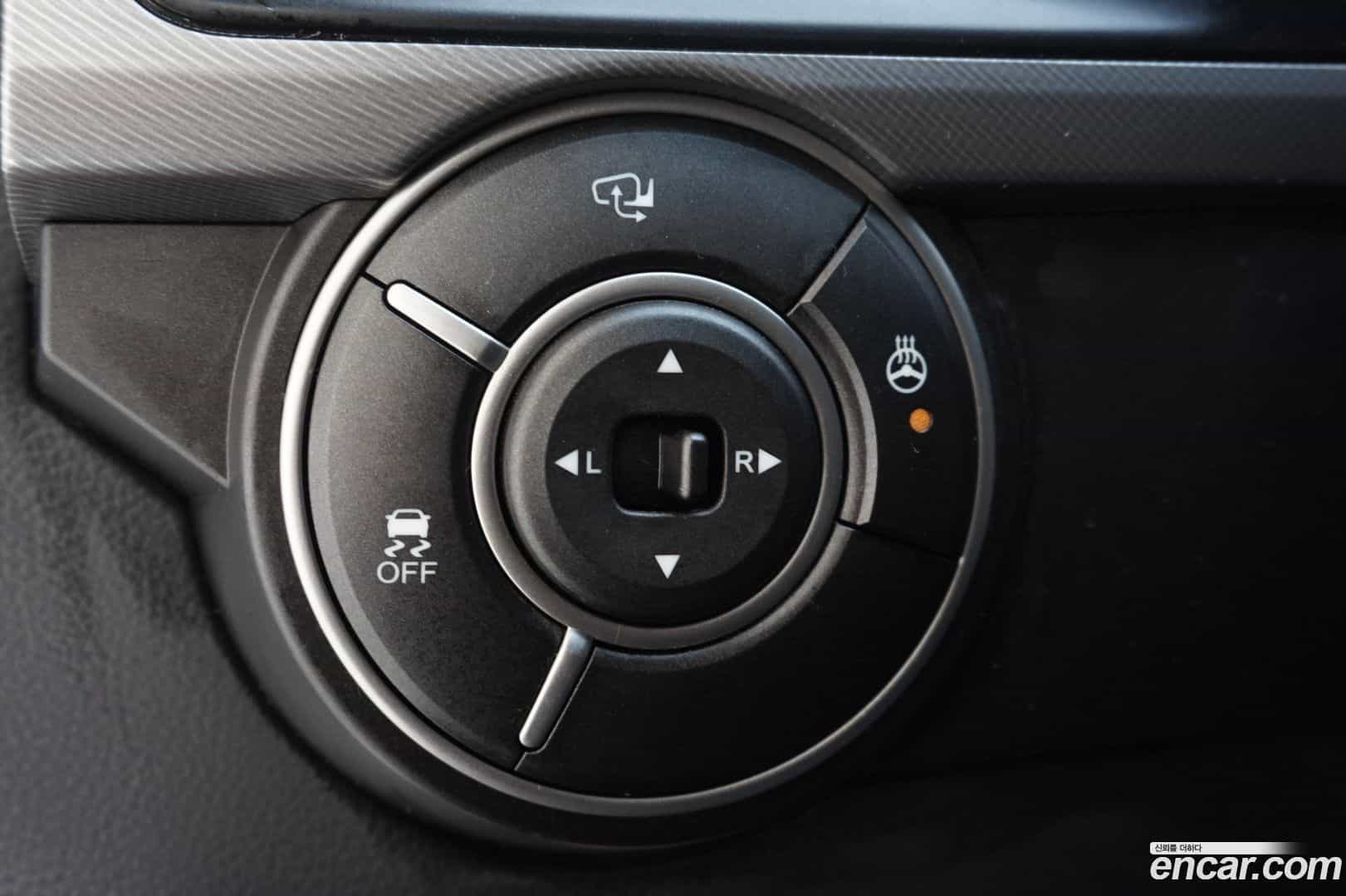 KORANDO KG_Mobility_Ssangyong 2017.0-OPTION-019