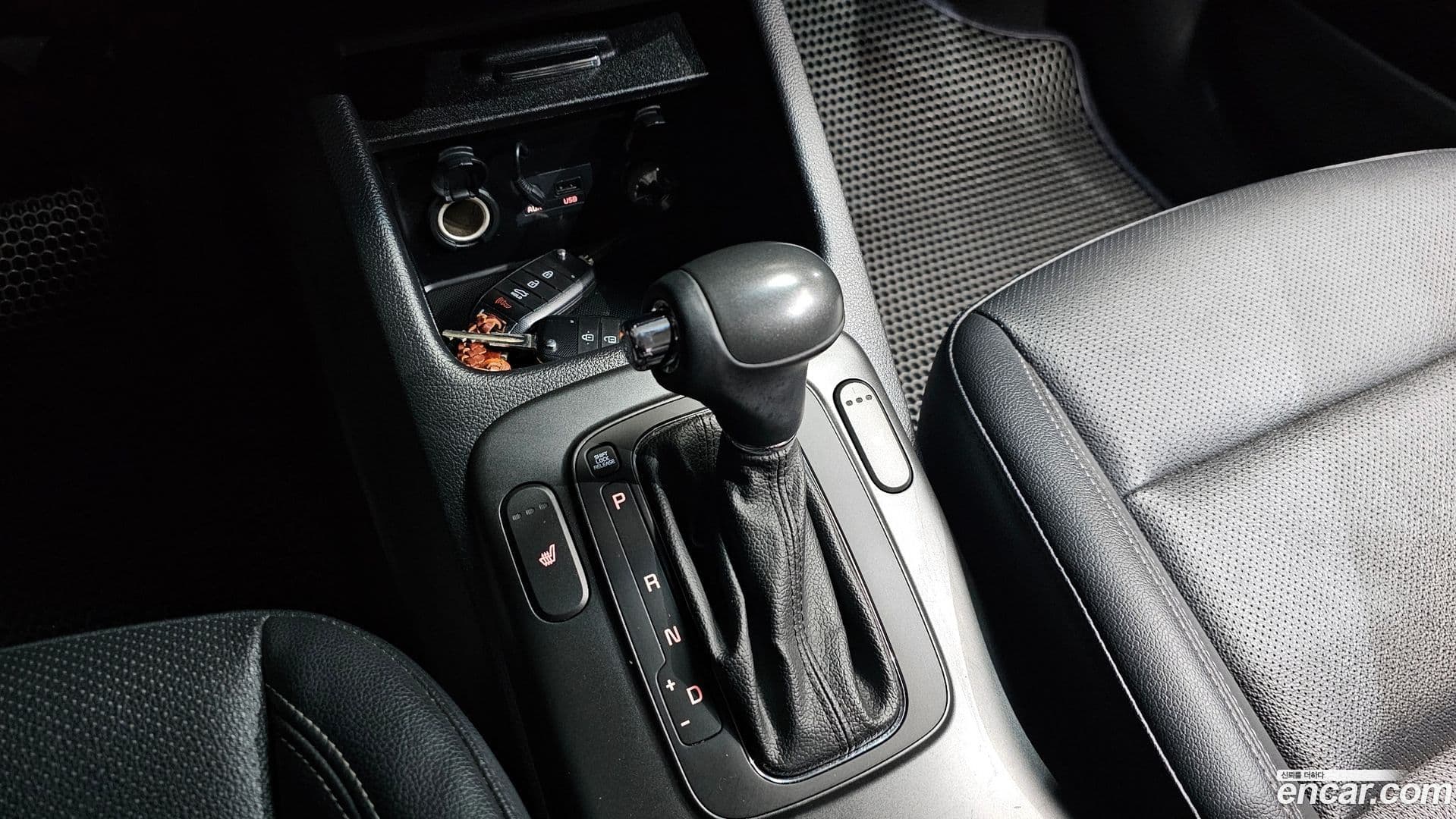 Main__Slider__Photo:K3 Kia 2014.7-8