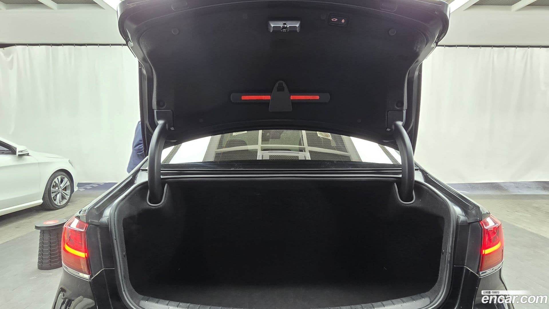 Main__Slider__Photo:K7 Kia 2019.9-19