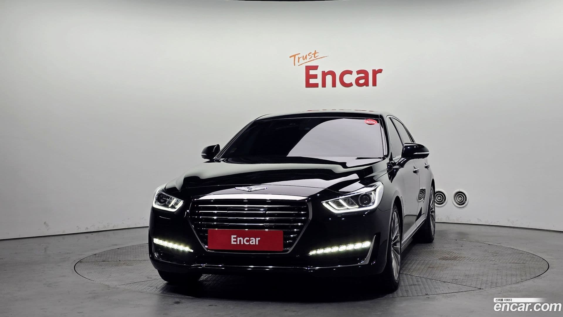 Main__Slider__Photo:EQ900 Genesis 2016.1-2