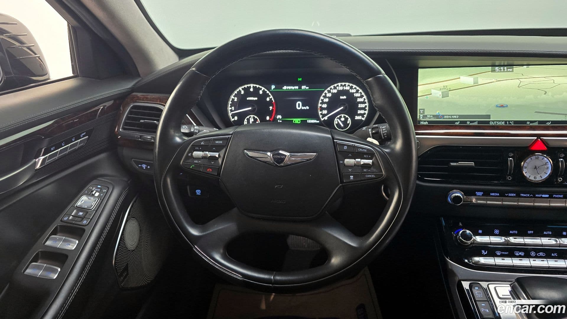 Main__Slider__Photo:EQ900 Genesis 2016.1-13