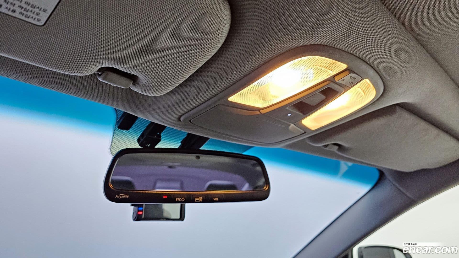 Main__Slider__Photo:K5 Kia 2012.10-16