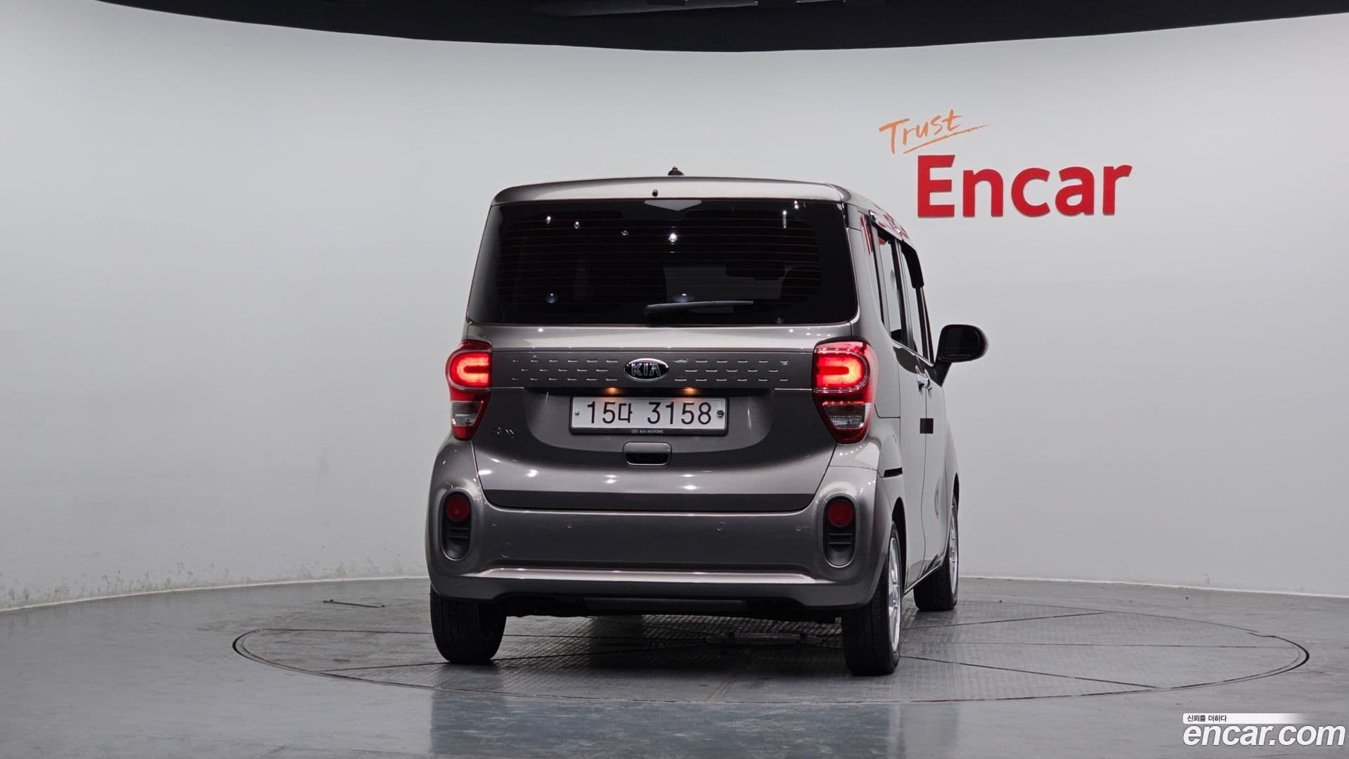 Main__Slider__Photo:RAY Kia 2018.2-3