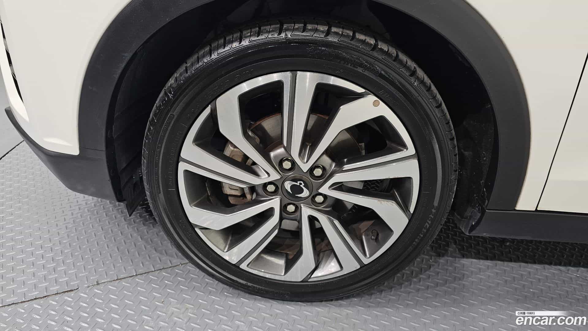 TIBOLI KG_Mobility_Ssangyong 2020.4-OUTER-005