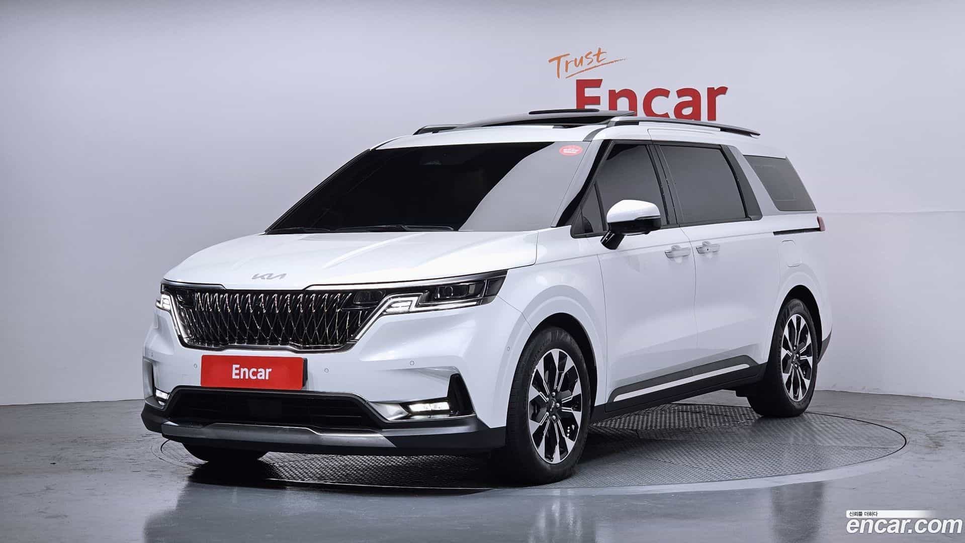 Canival Kia 2023.0-OUTER-001