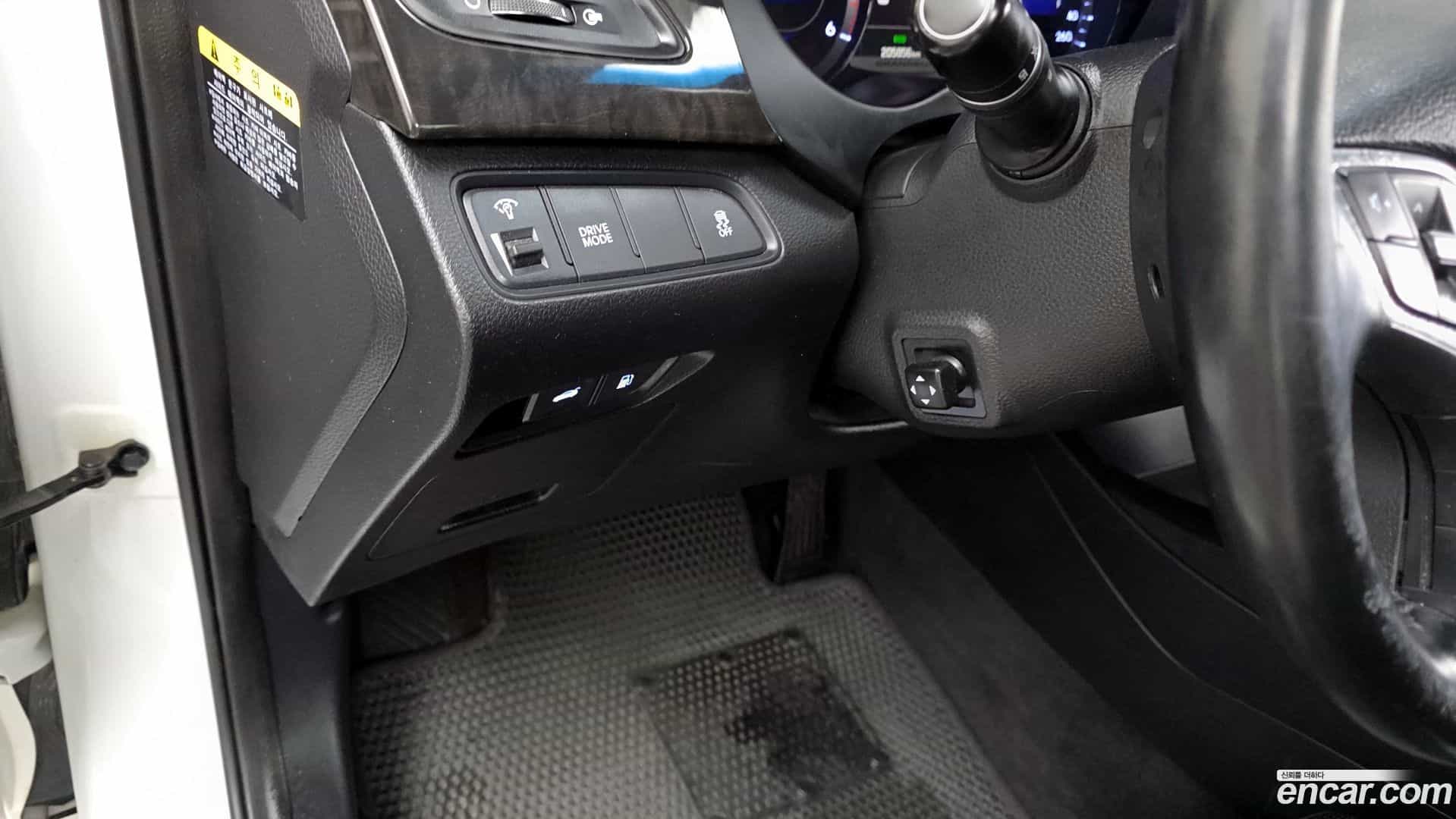 Grandeur Hyundai 2015.11-OPTION-022