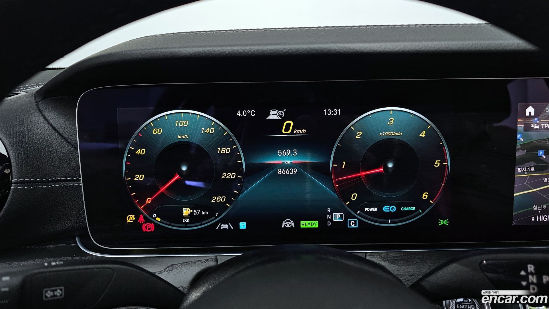 Main__Slider__Photo:CLS-Class Mercedes-Benz 2023.2-7