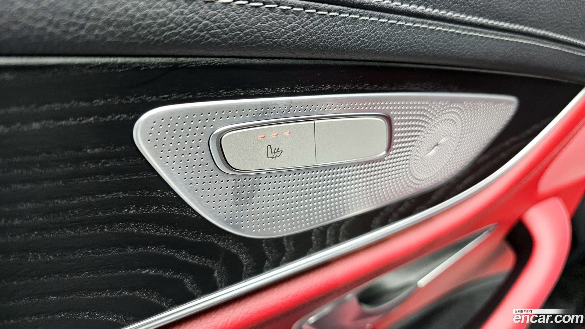 Main__Slider__Photo:CLS-Class Mercedes-Benz 2023.2-16