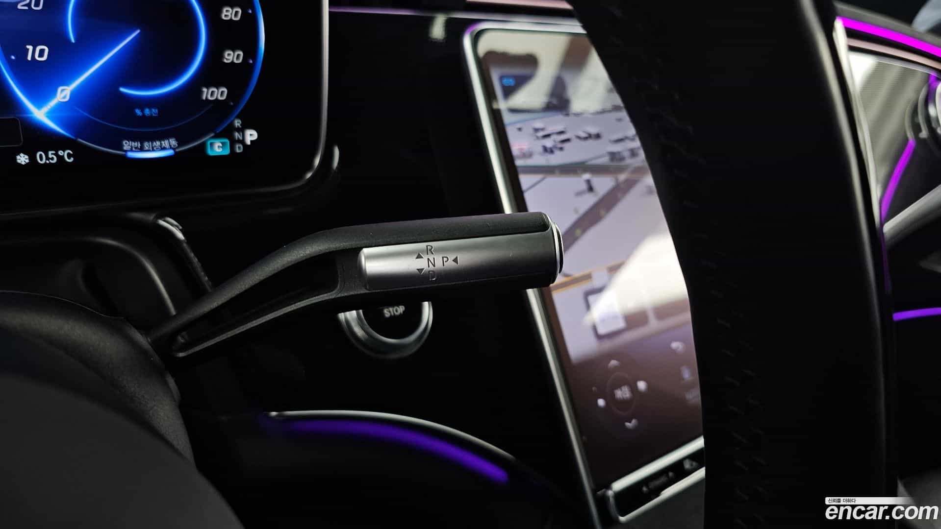 EQS Mercedes-Benz 2023.10-INNER-009