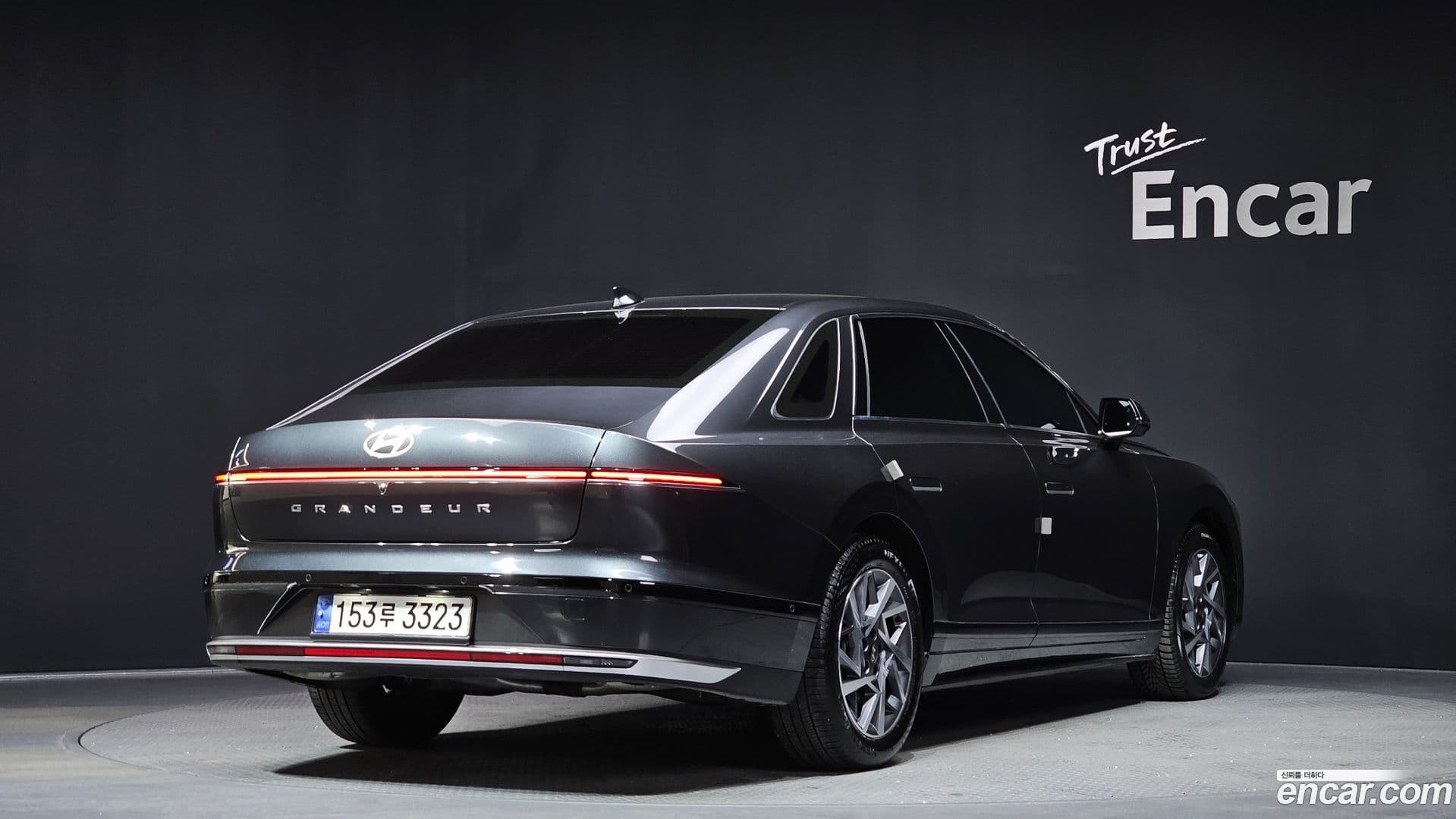 Main__Slider__Photo:Grandeur Hyundai 2023.11-1