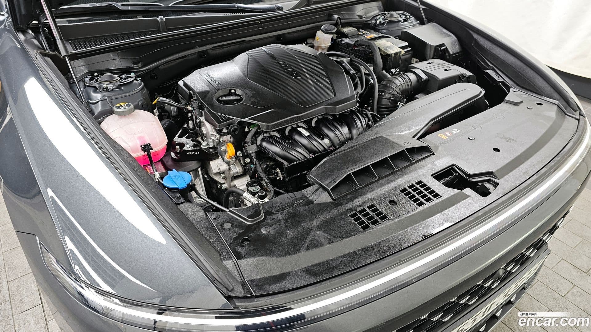 Main__Slider__Photo:Grandeur Hyundai 2023.11-5