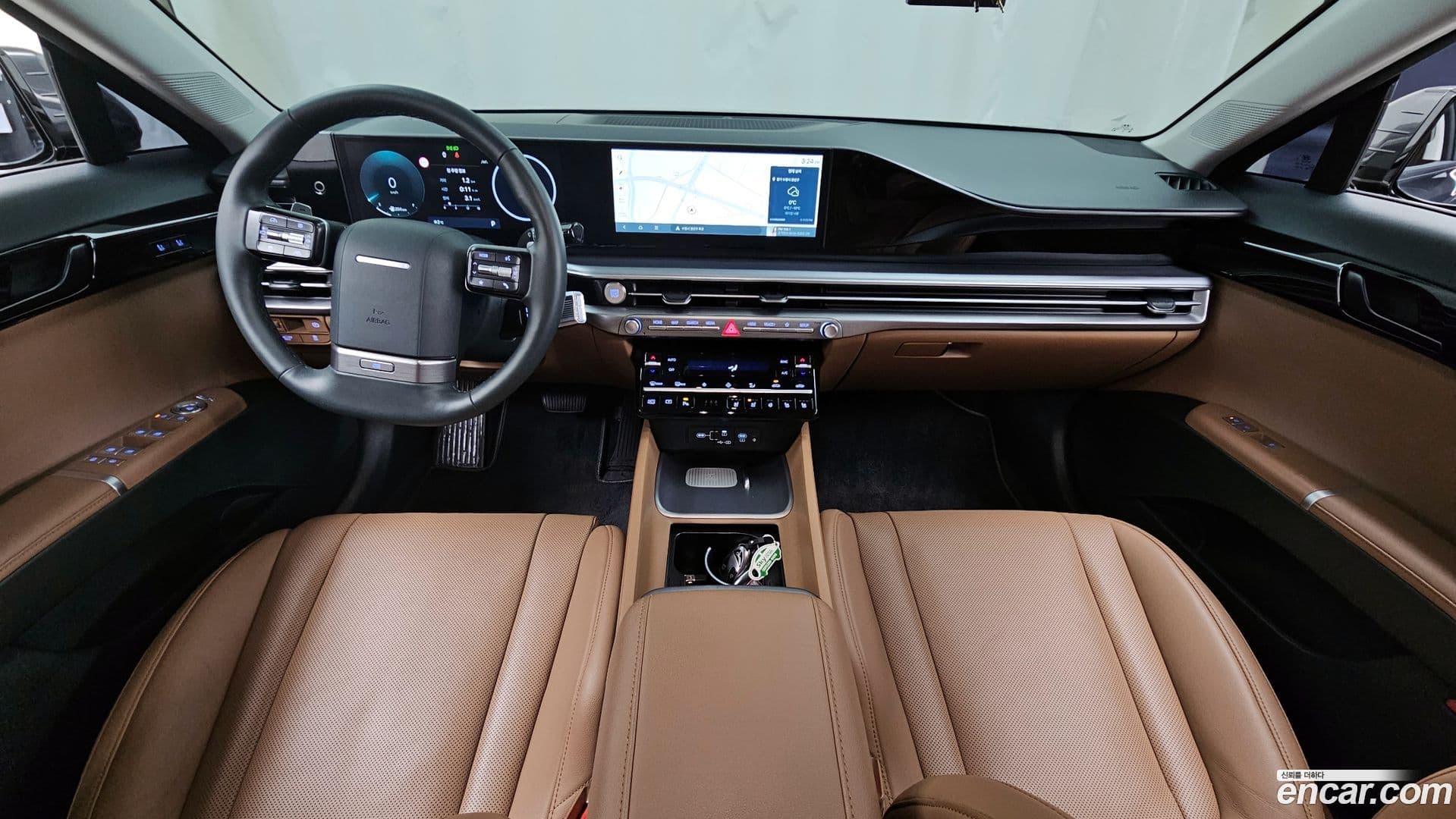 Main__Slider__Photo:Grandeur Hyundai 2023.11-6