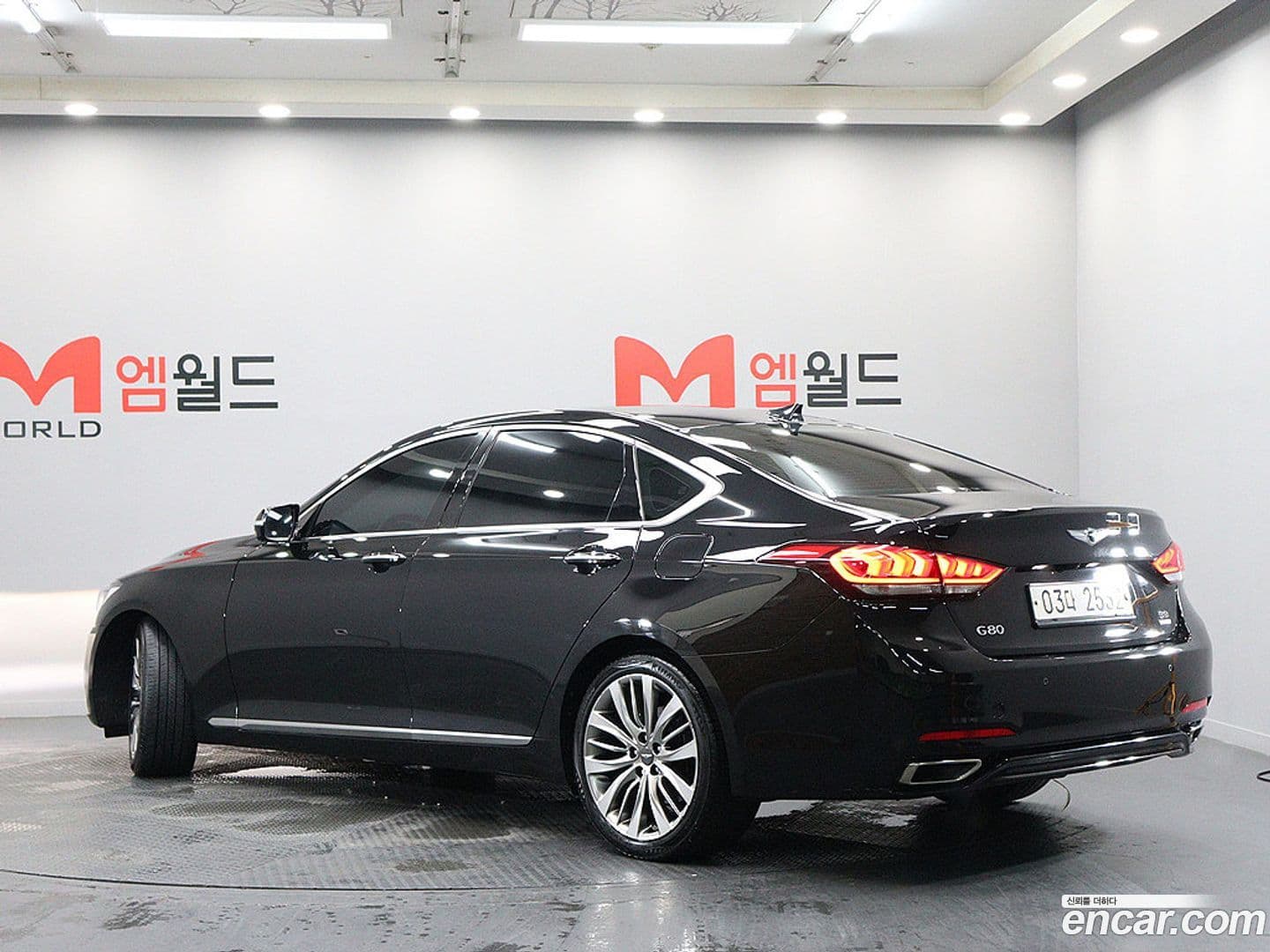 Main__Slider__Photo:G80 Genesis 2019.3-3