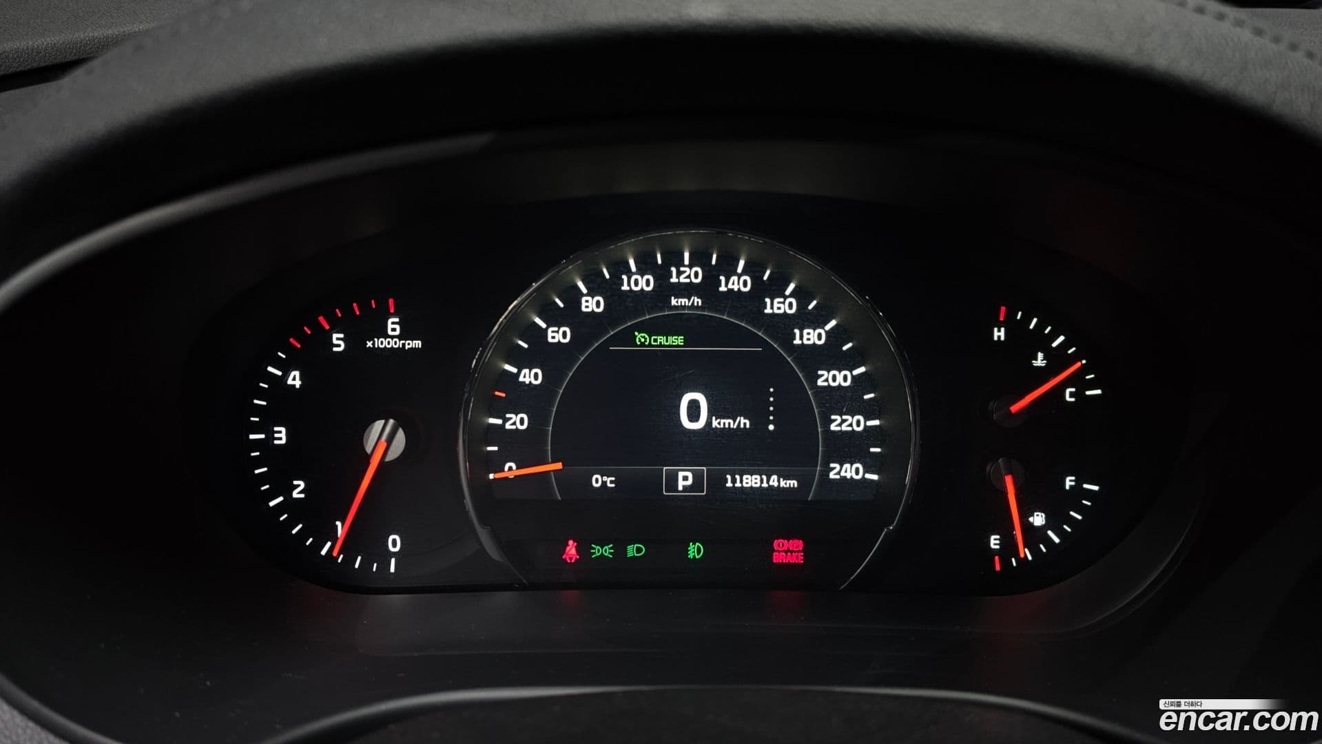 Main__Slider__Photo:Sorento Kia 2015.10-7