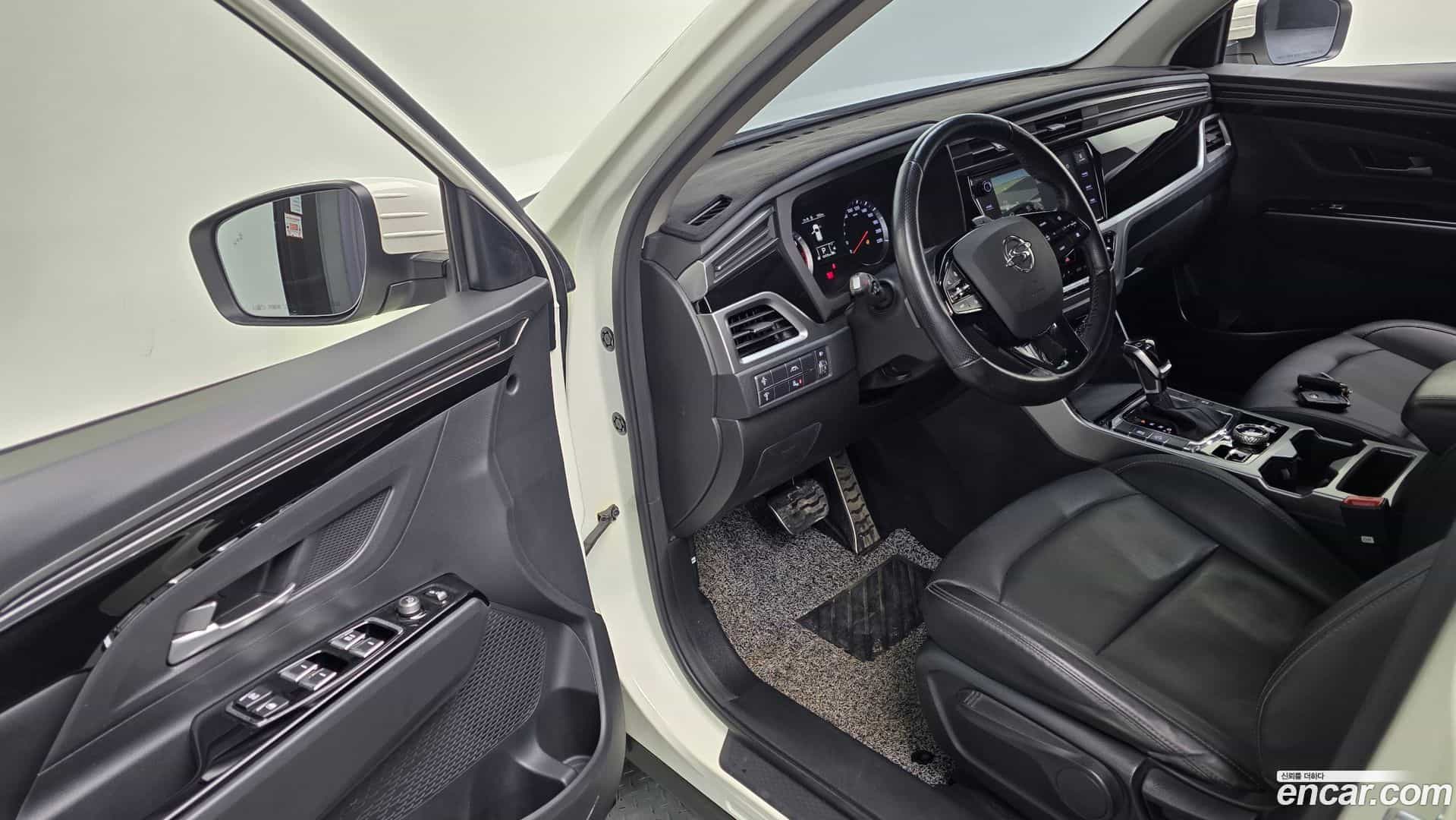 KORANDO KG_Mobility_Ssangyong 2020.9-OPTION-015