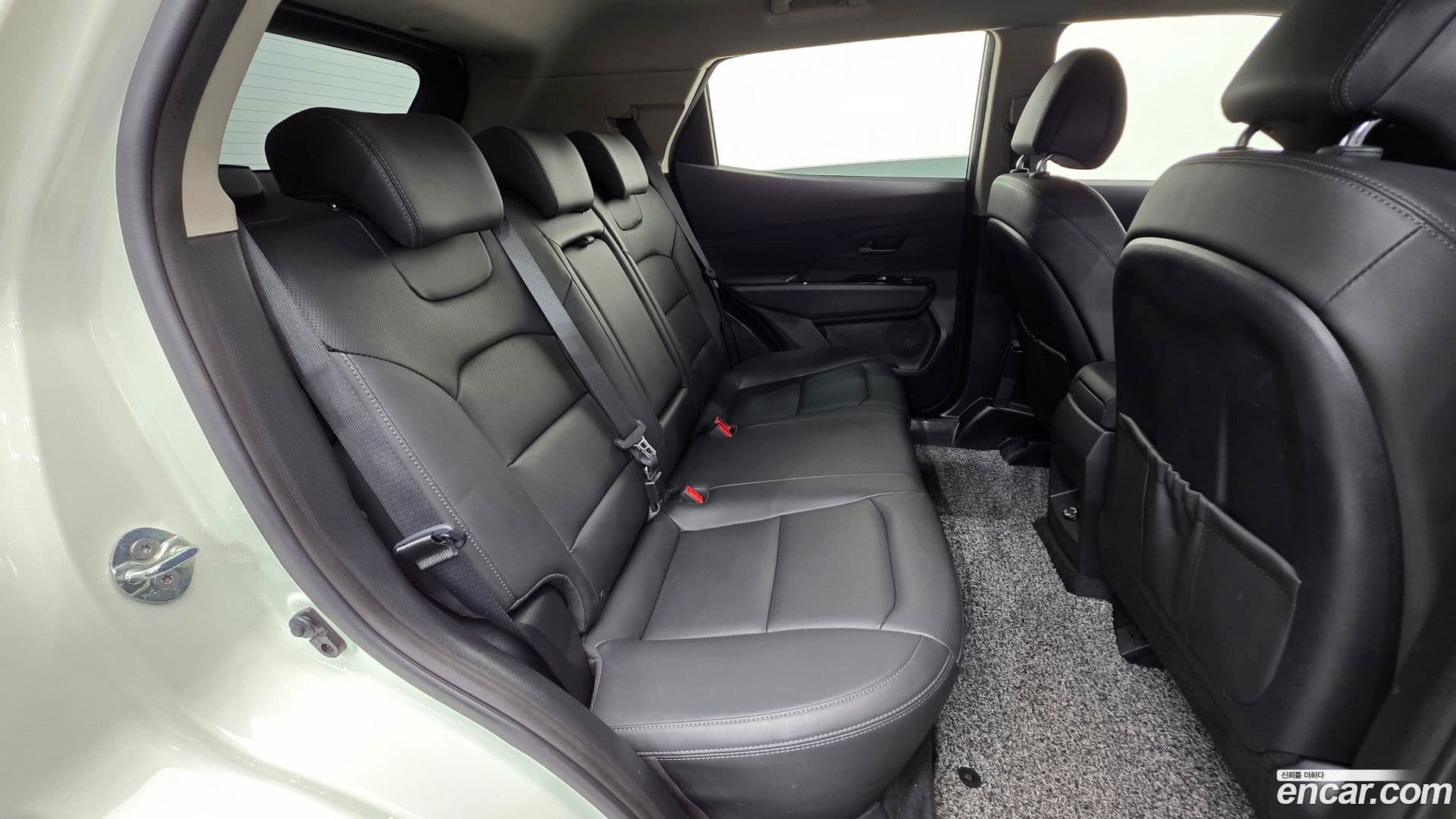 Main__Slider__Photo:KORANDO KG_Mobility_Ssangyong 2020.9-18