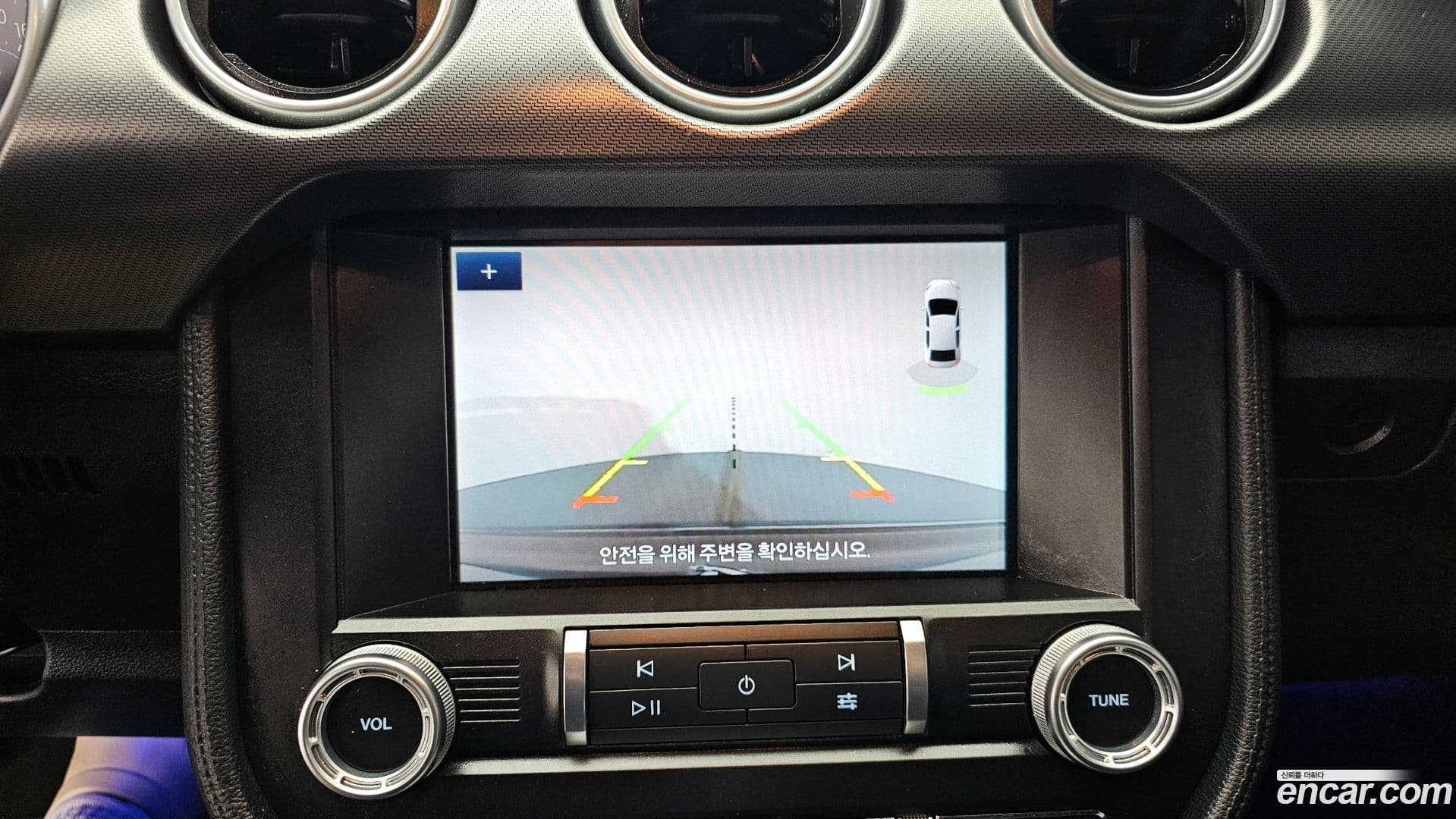 Main__Slider__Photo:Mustang Ford 2021.11-14