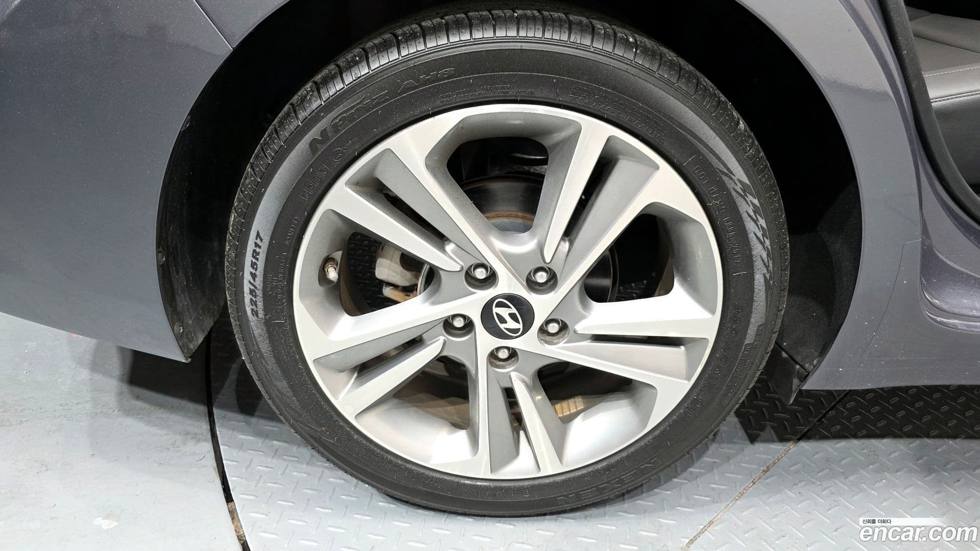 Main__Slider__Photo:AVANTE Hyundai 2017.7-4