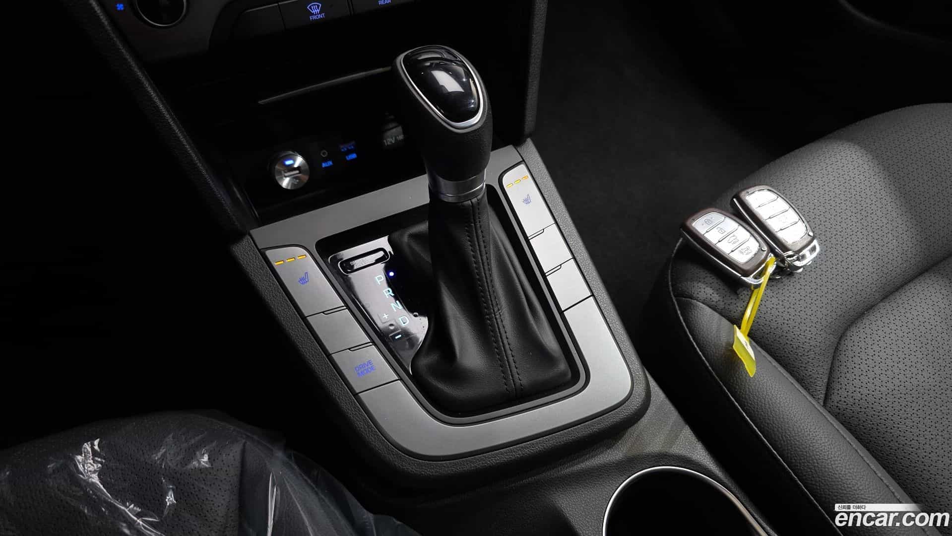 AVANTE Hyundai 2017.7-INNER-009