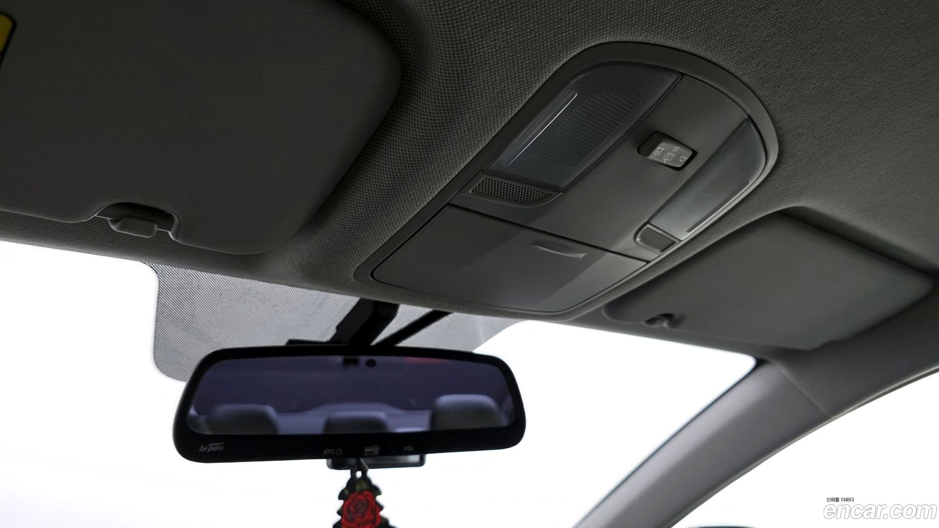 Main__Slider__Photo:AVANTE Hyundai 2017.7-17