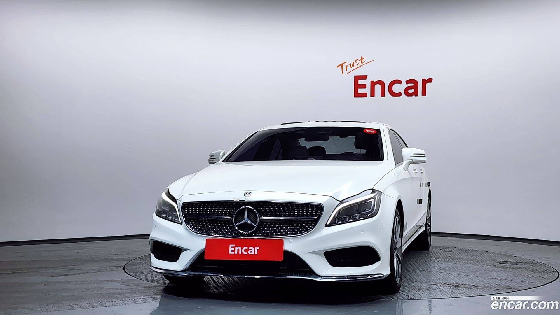 Main__Slider__Photo:CLS-Class Mercedes-Benz 2017.2-2