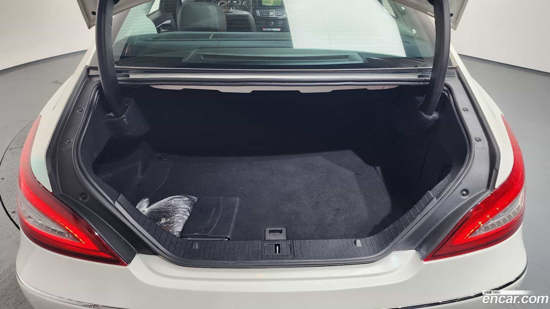 CLS-Class Mercedes-Benz 2017.2-OPTION-024