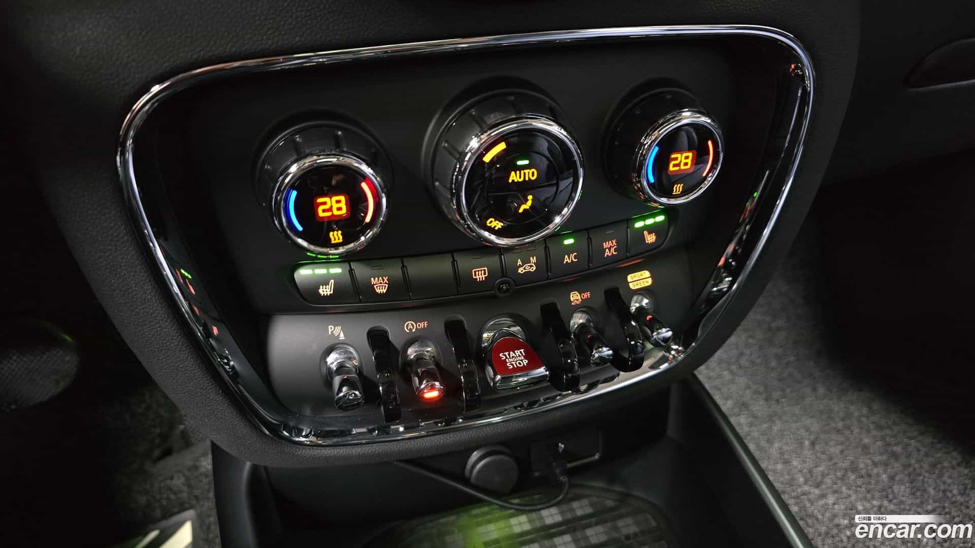 Clubman Mini 2022.8-OPTION-021