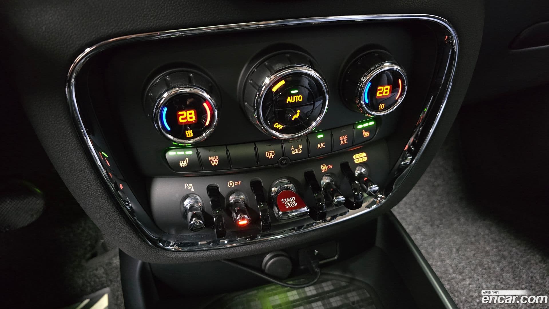 Main__Slider__Photo:Clubman Mini 2022.8-16