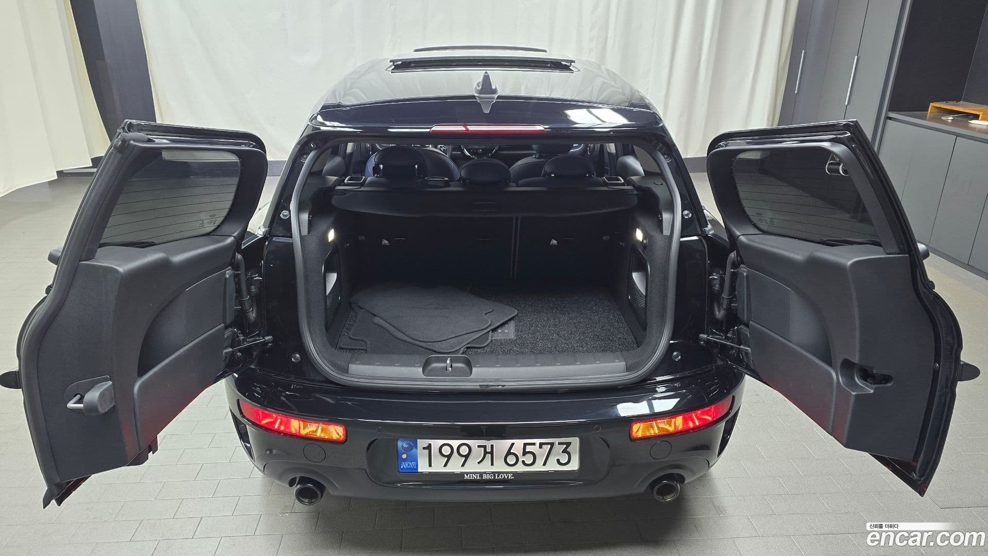 Main__Slider__Photo:Clubman Mini 2022.8-19