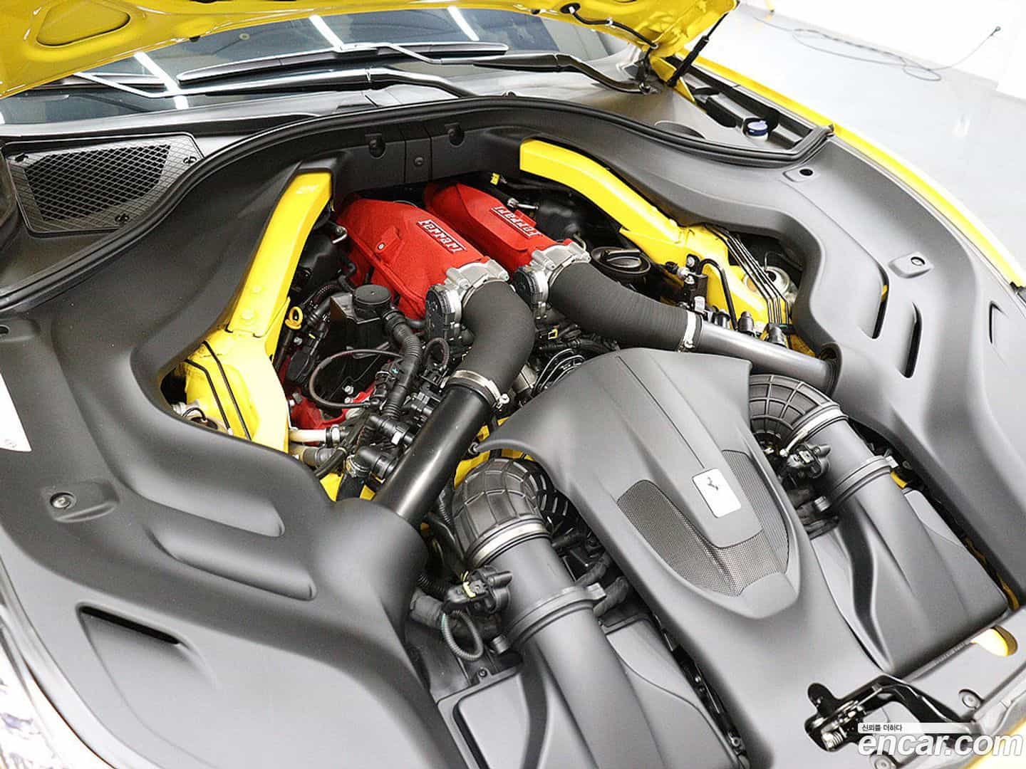 Portofino Ferrari 2019.3-OPTION-023