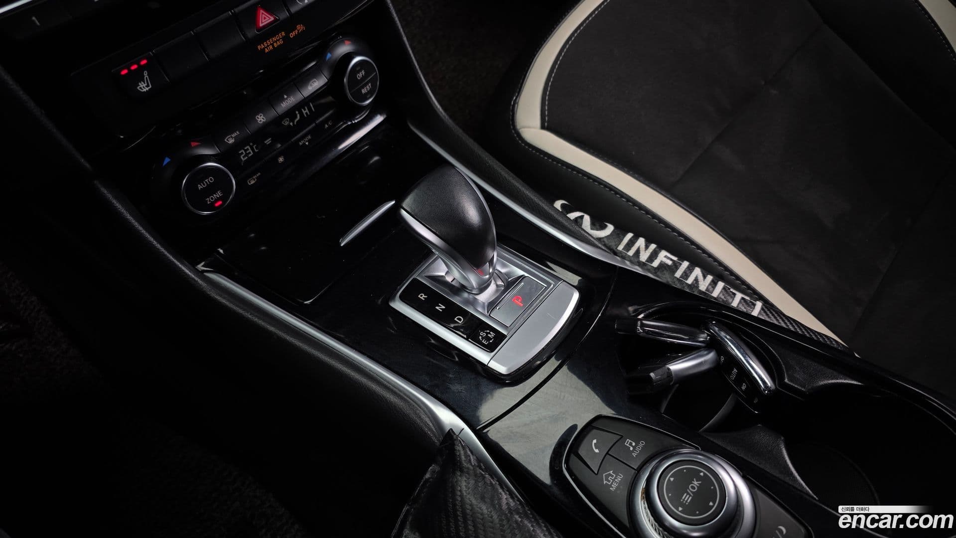 Main__Slider__Photo:Q30 Infiniti 2017.11-8