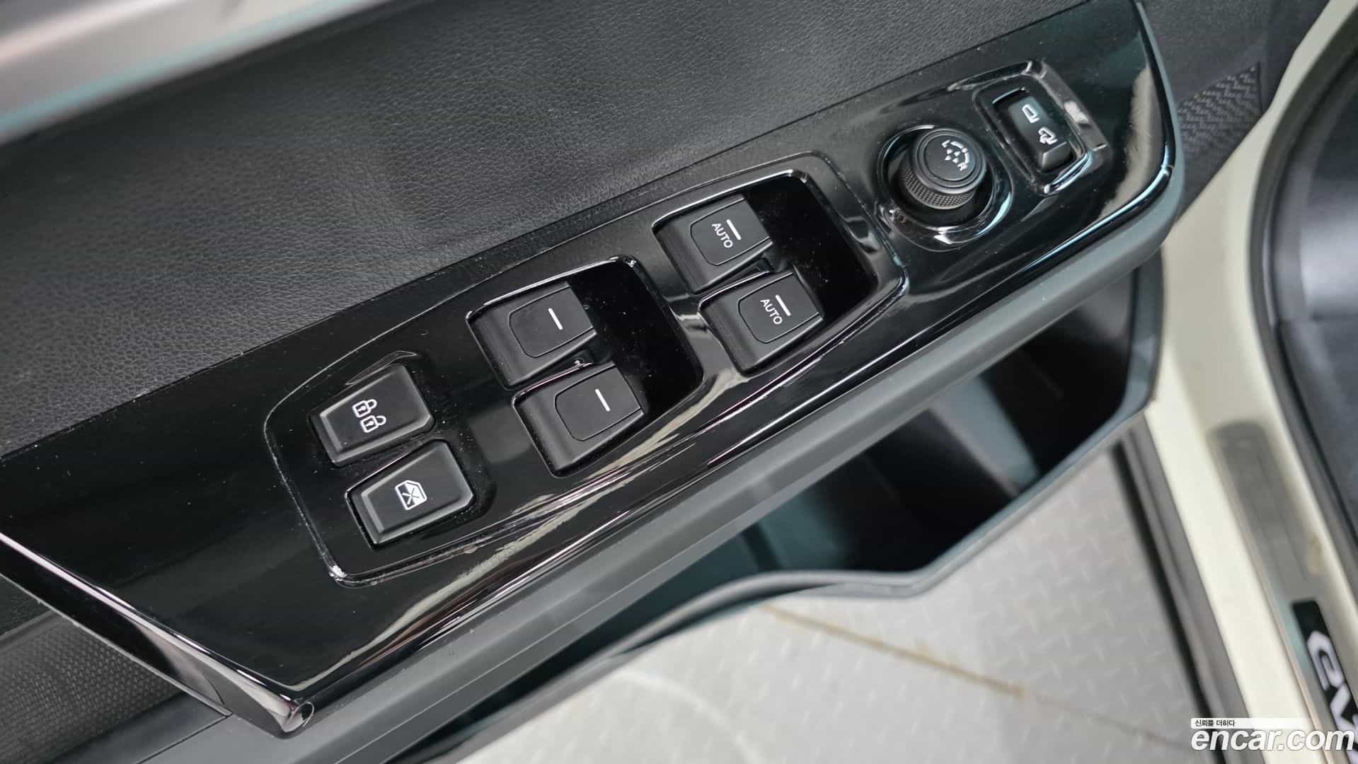 Torres KG_Mobility_Ssangyong 2024.6-OPTION-016