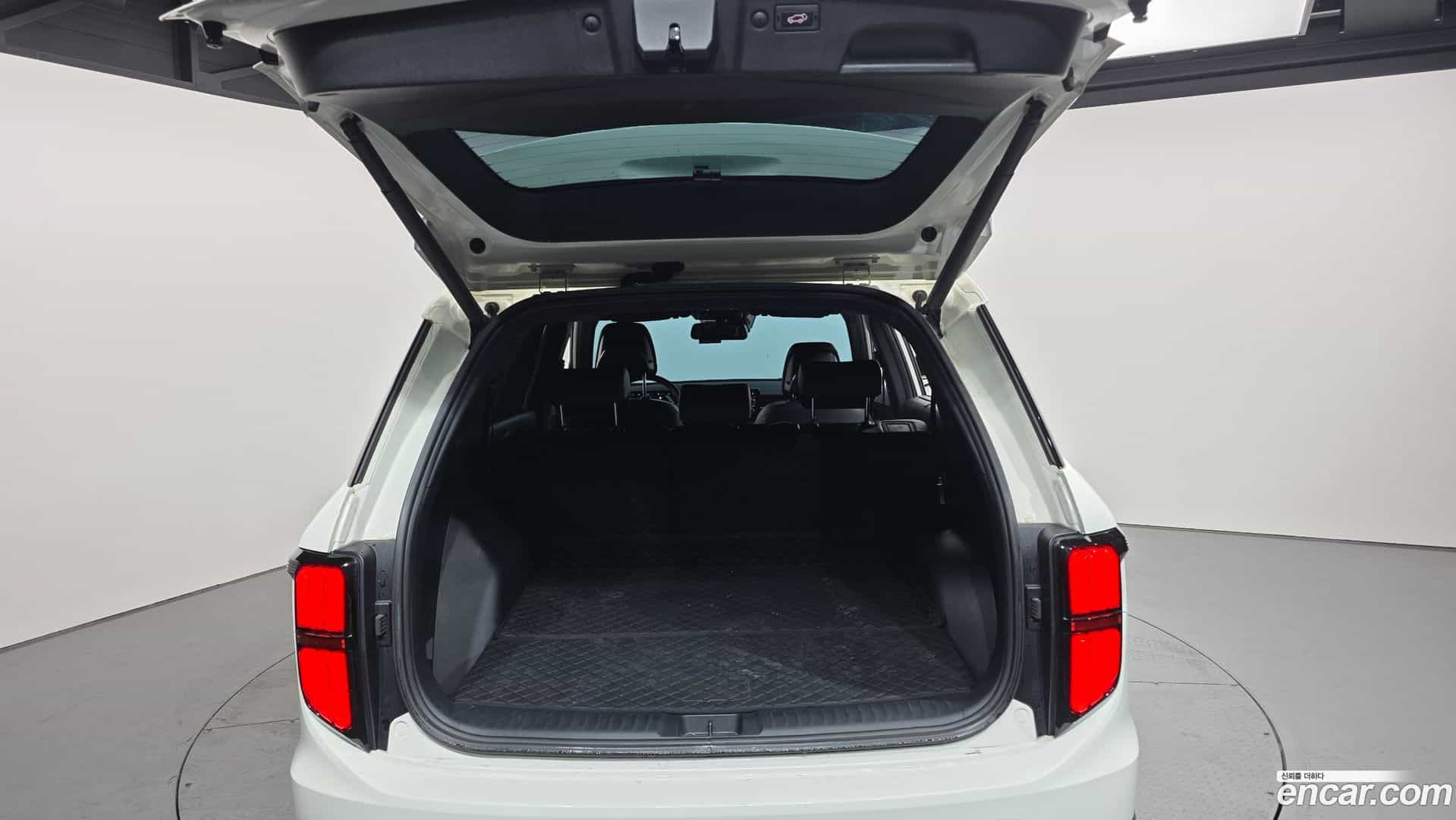 Torres KG_Mobility_Ssangyong 2024.6-OPTION-024