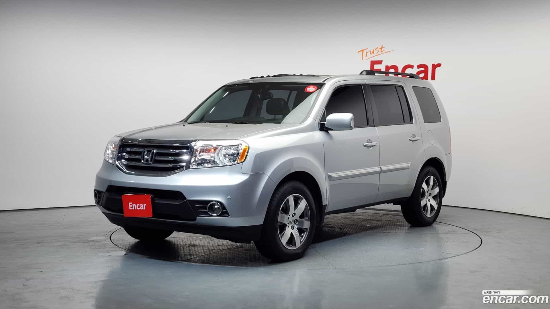 Pilot Honda 2014.6-OUTER-001