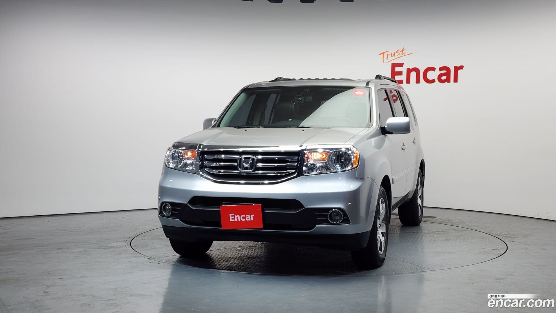 Main__Slider__Photo:Pilot Honda 2014.6-2