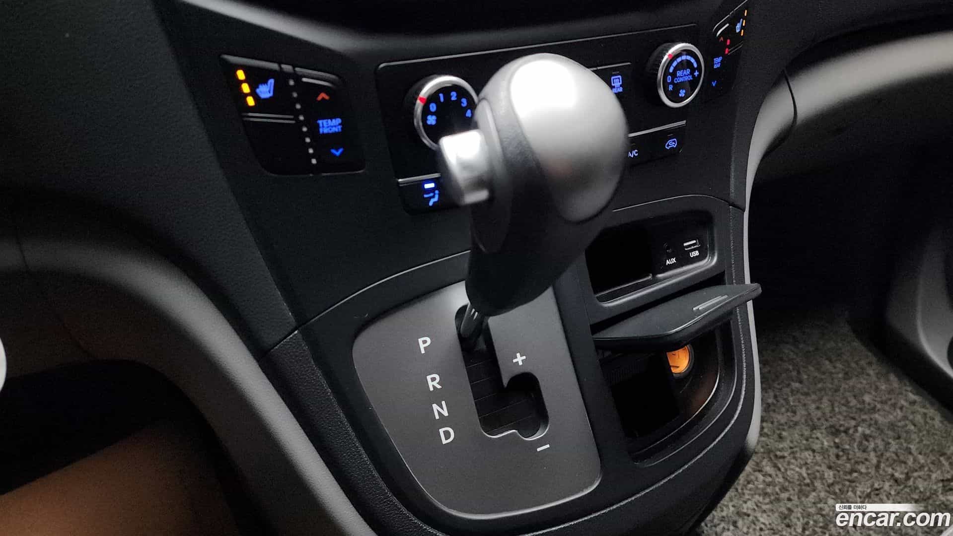 Starex Hyundai 2020.7-INNER-009